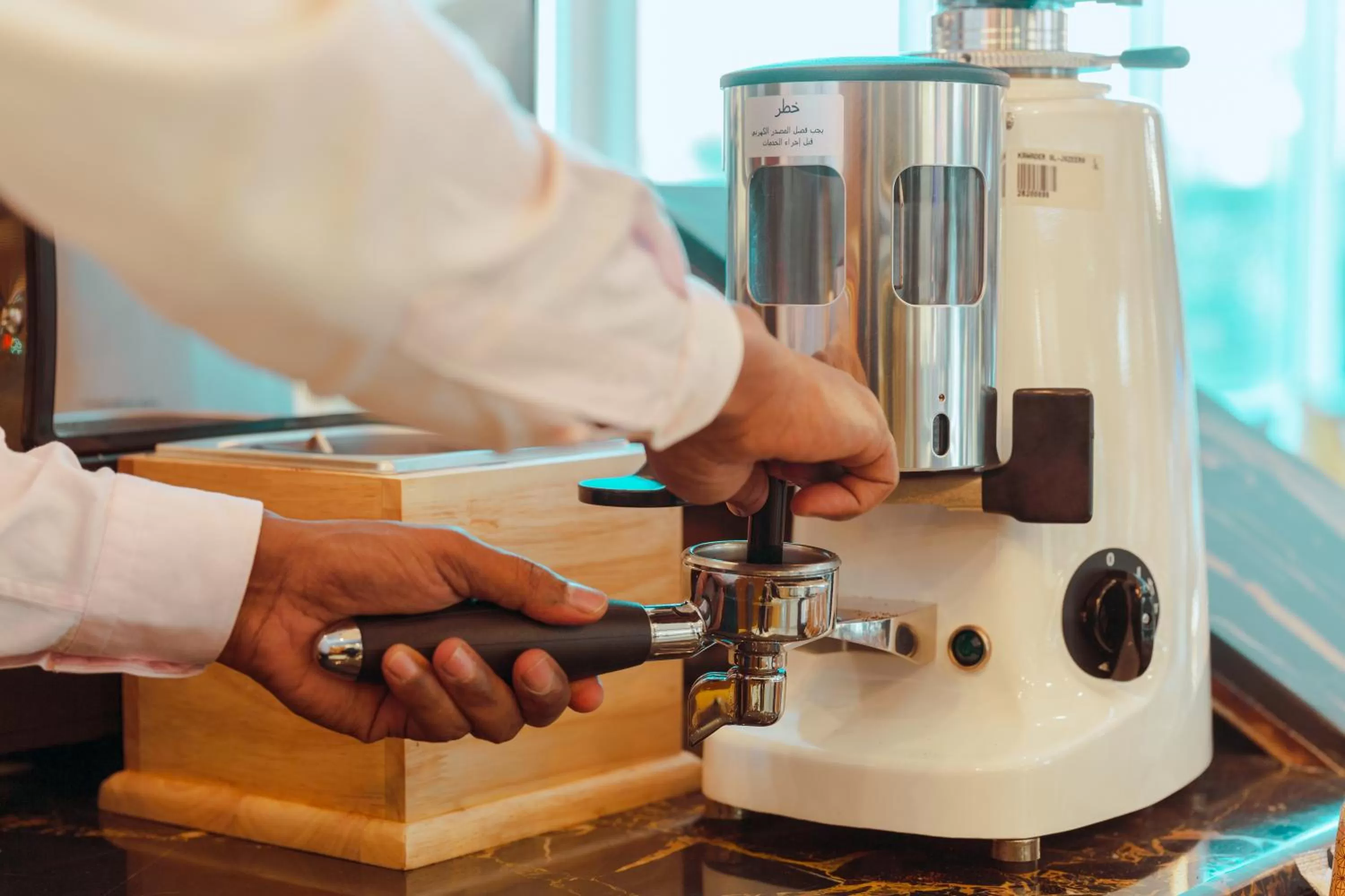 Coffee/tea facilities in Golden Ship Hotel