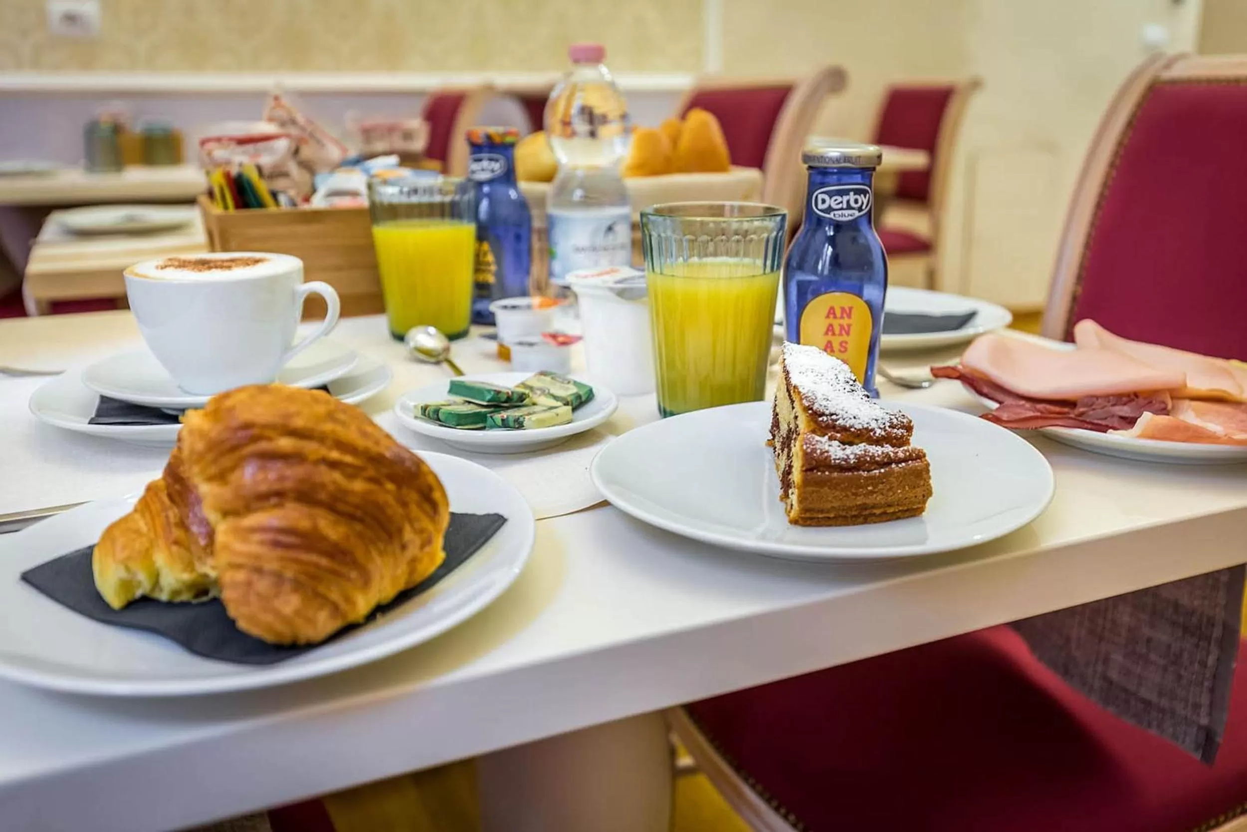 Breakfast in B&B La Terrazza Sul Duomo
