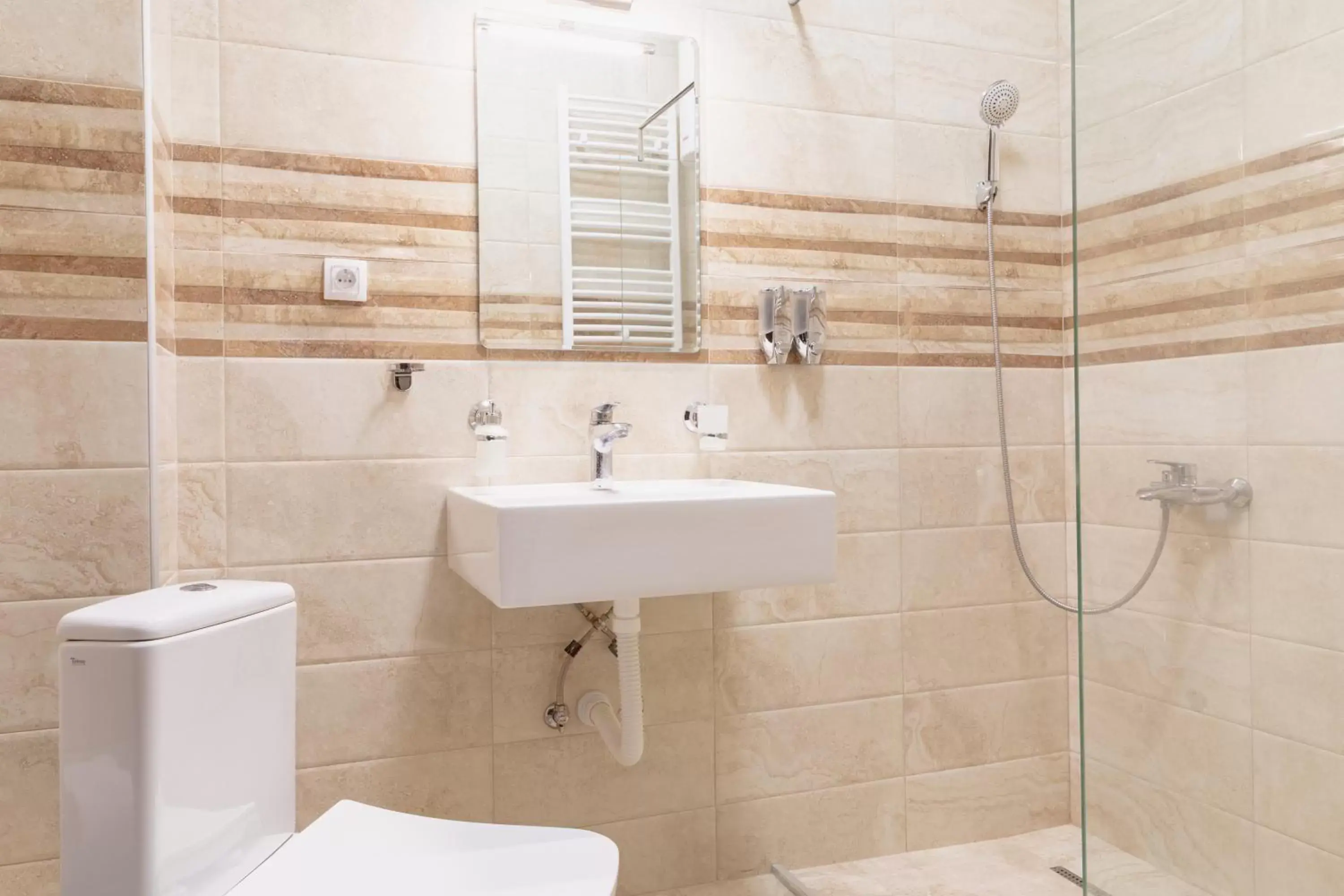 Family Double Room in AirMi hotel Family Double Room in AirMi hotel