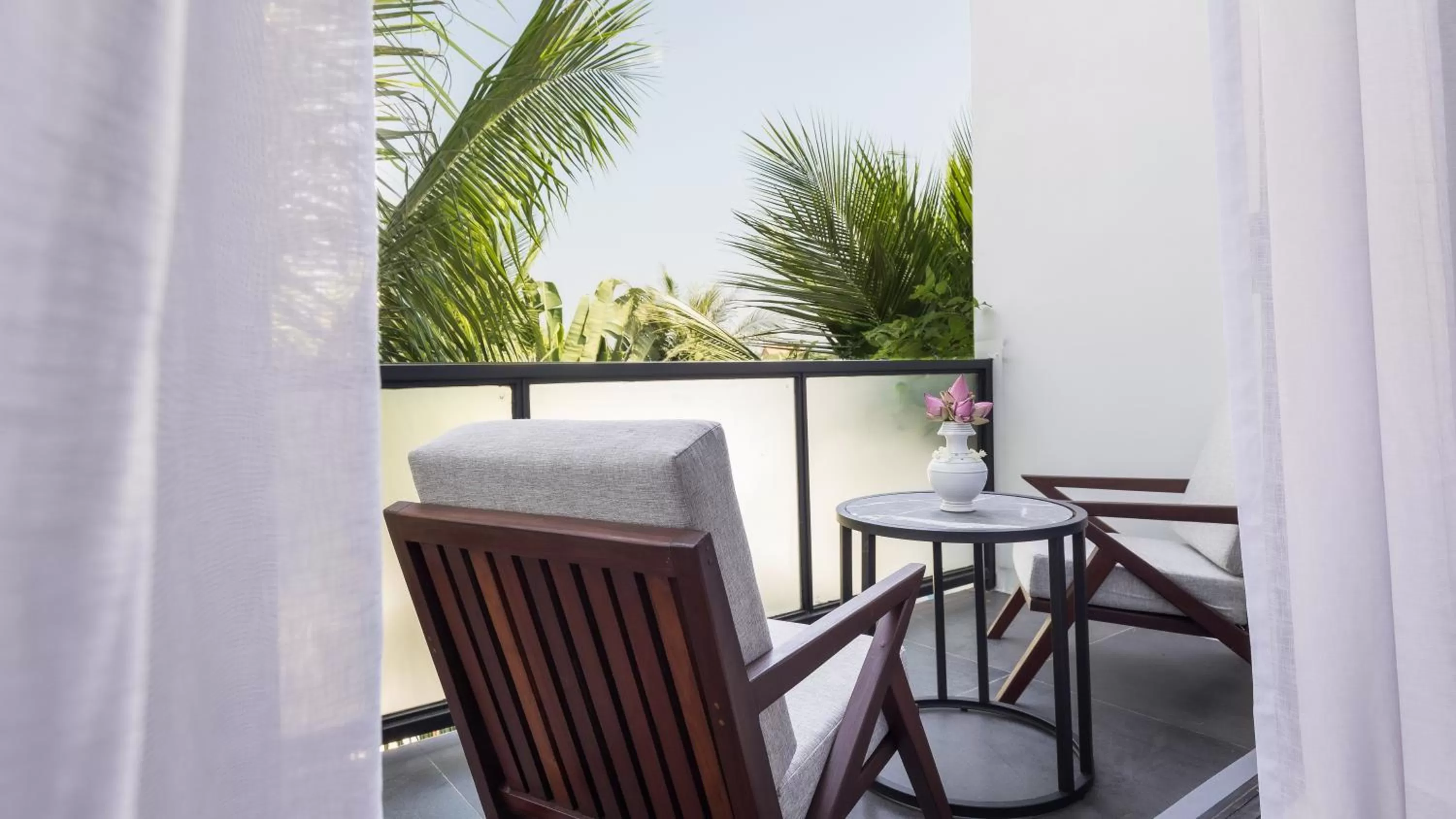 Balcony/Terrace in Shintana Saya La Maison