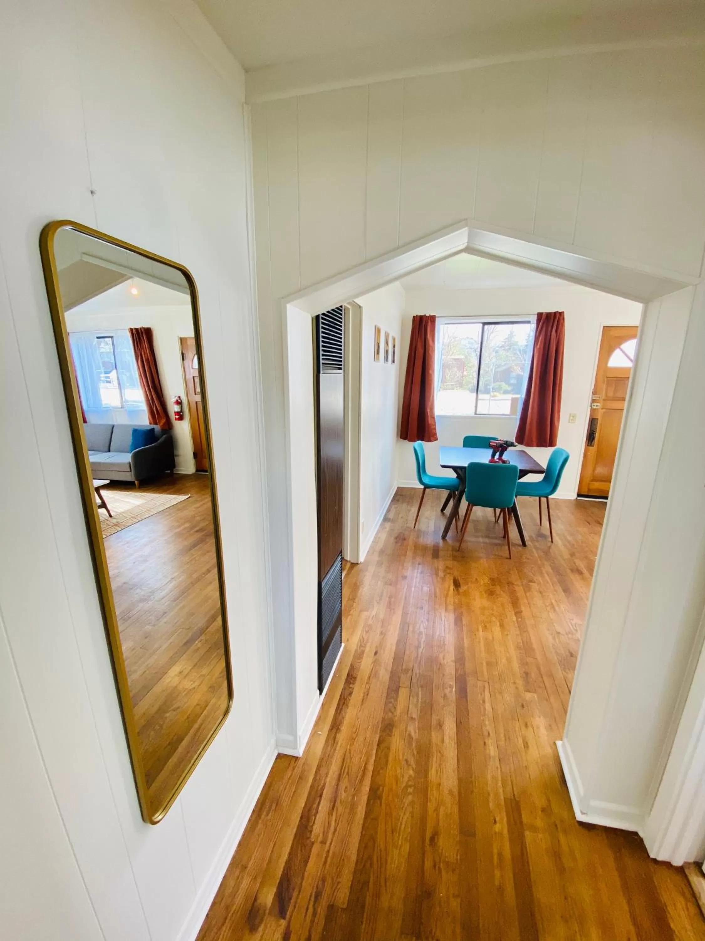 Dining area in A-Lodge Lyons
