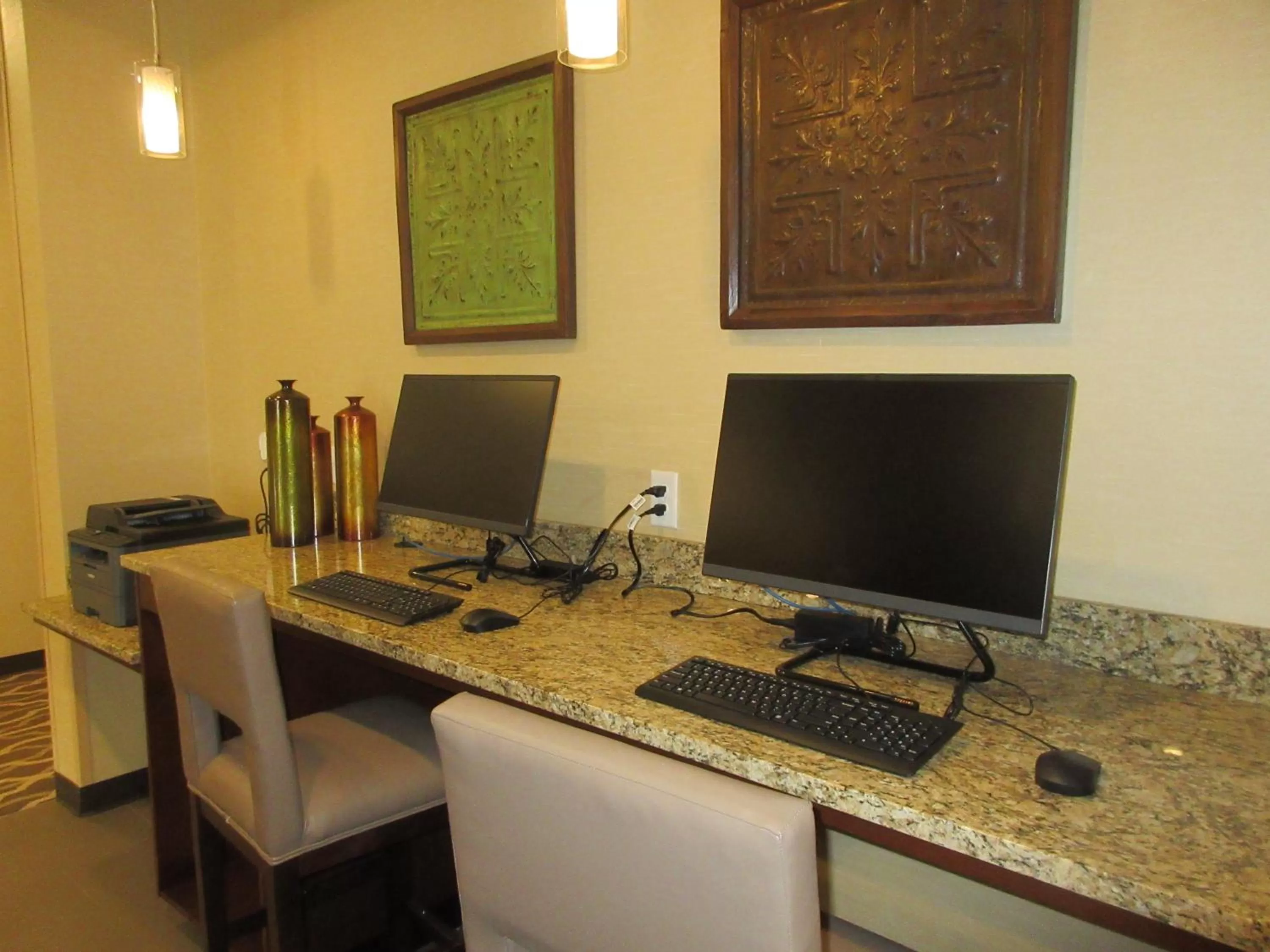 Business facilities in Comfort Suites Summerville