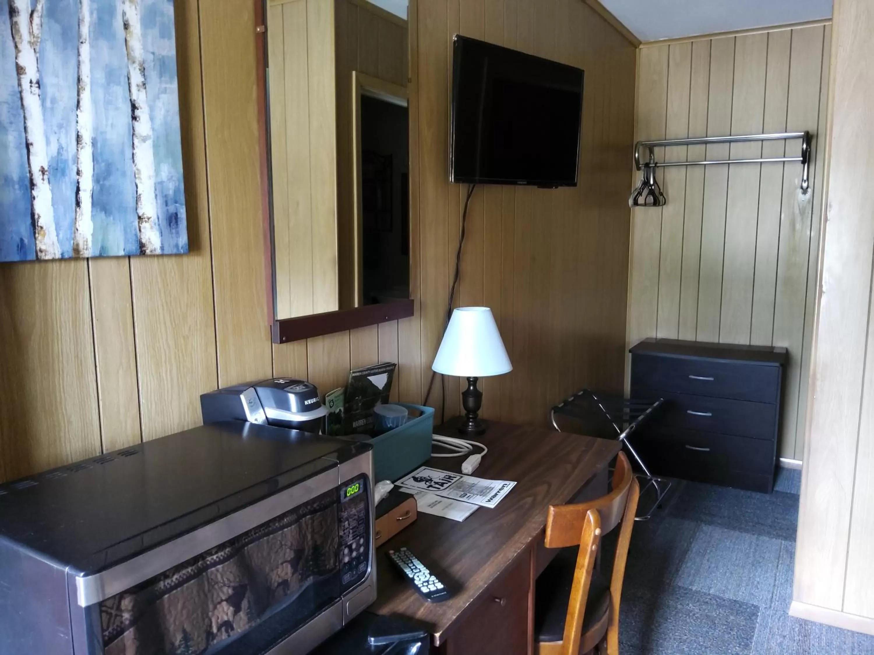 Seating area in Rest Stop 6 Inn