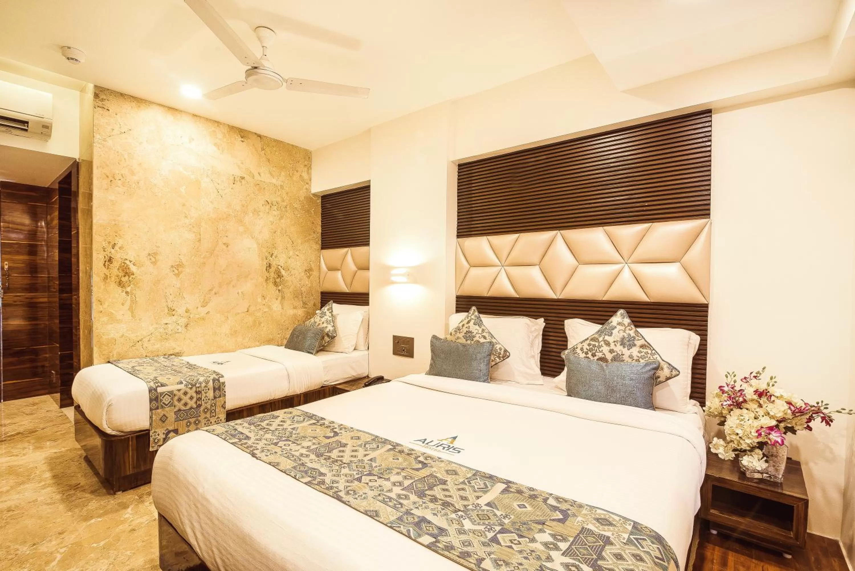 Bedroom, Bed in Hotel Auris & Banquets, Mumbai International Airport