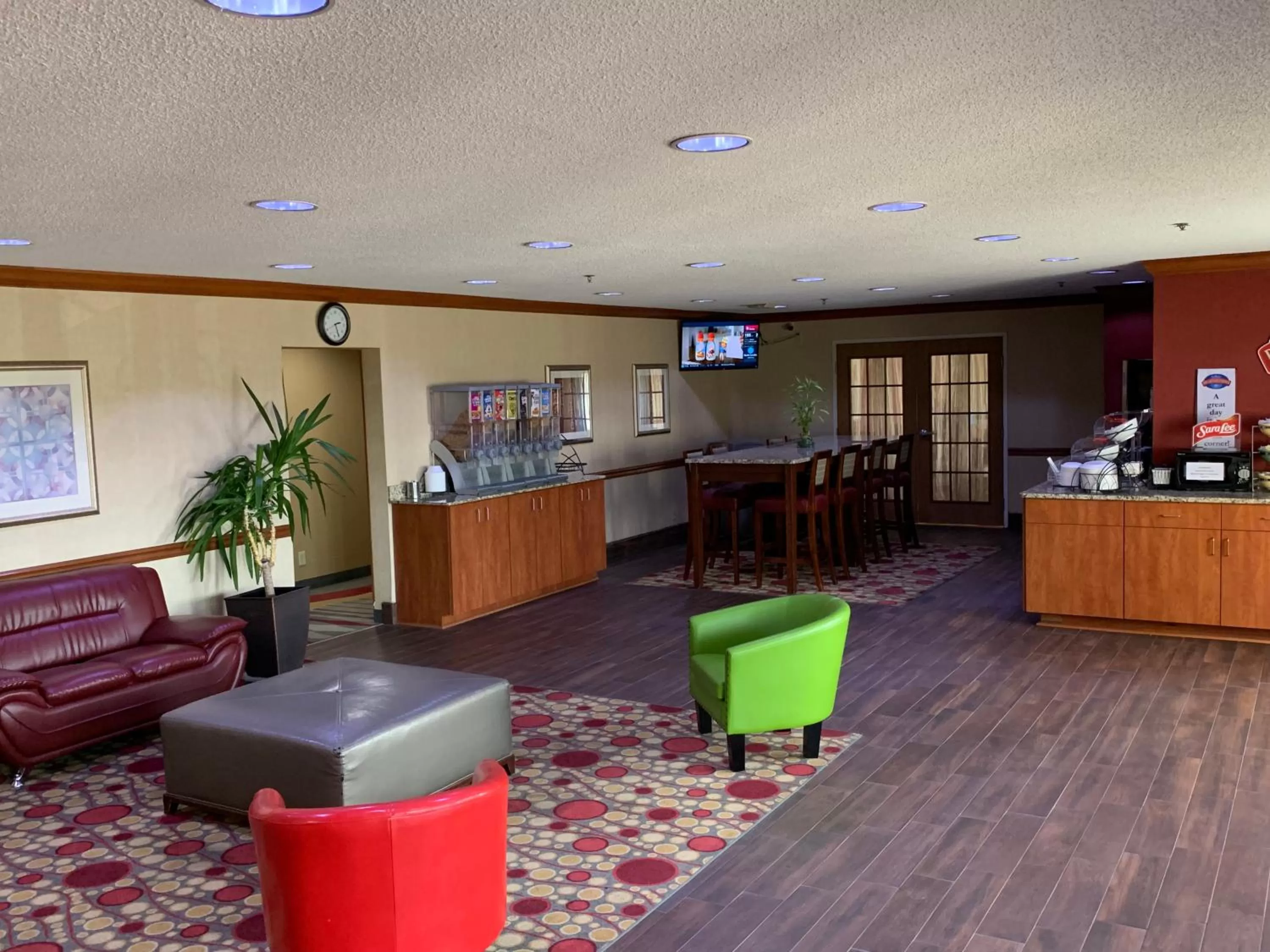 Lobby or reception in Baymont by Wyndham Evansville North/Haubstadt