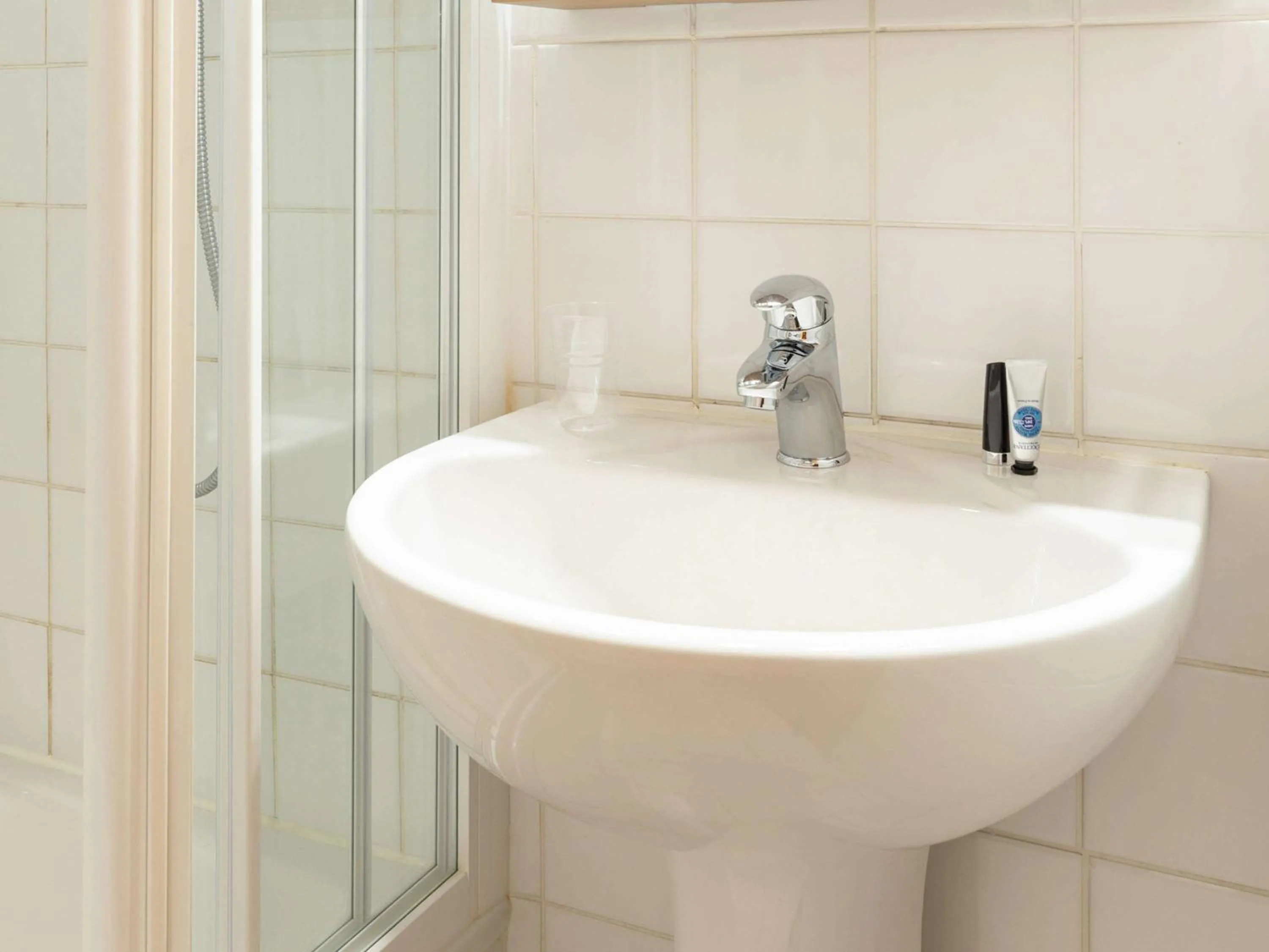 Photo of the whole room in Aparthotel Adagio Access La Défense - Place Charras