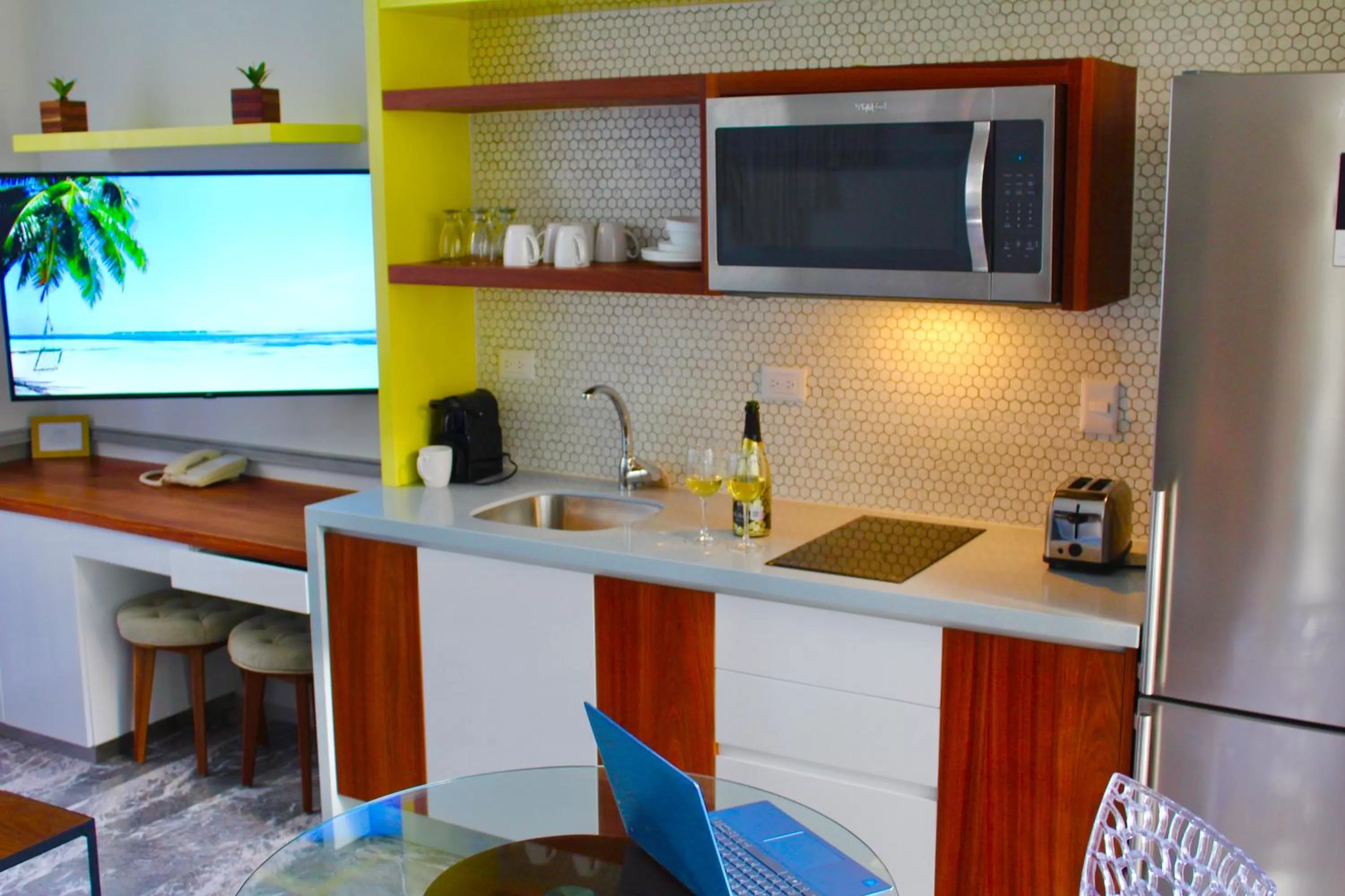 Kitchen or kitchenette in Singular Joy Vacation Rentals