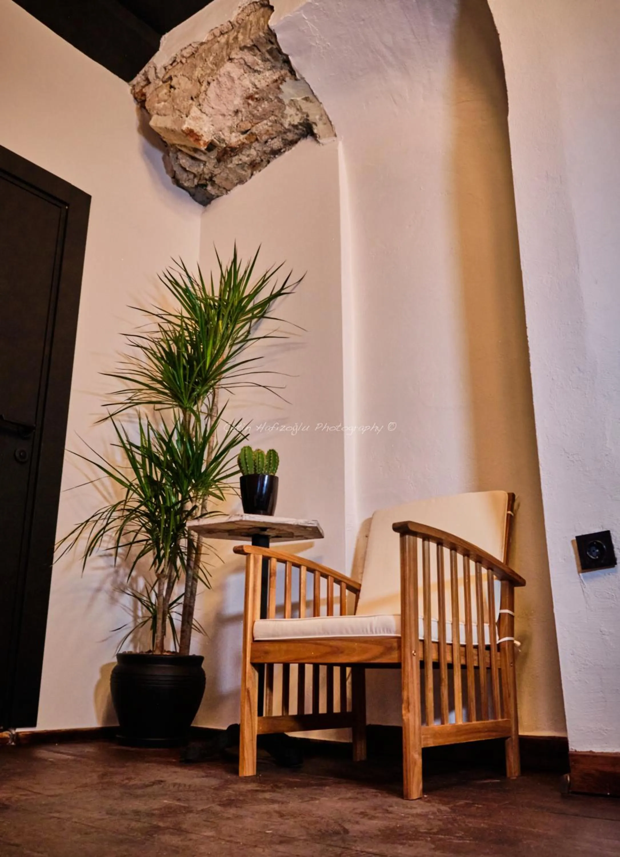 Lobby or reception in Roya Rooms