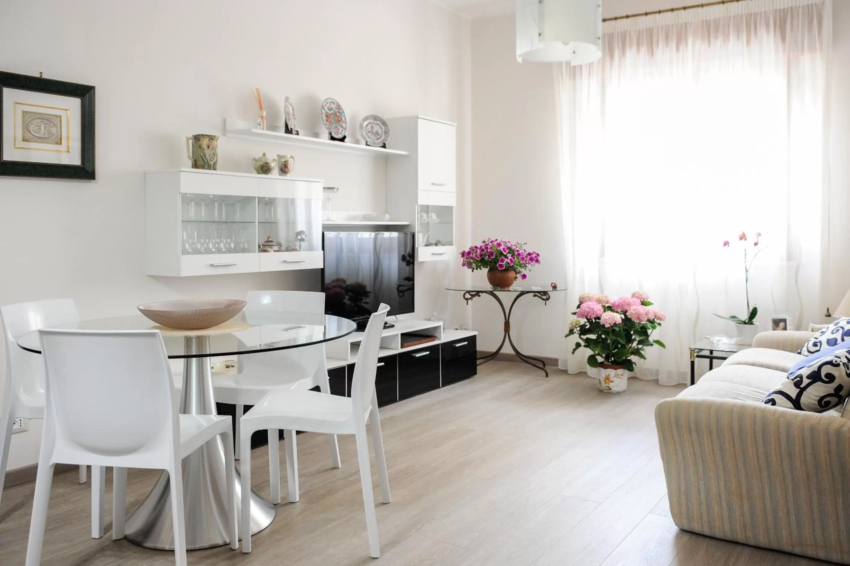 Communal lounge/ TV room in B&B Fontanelle