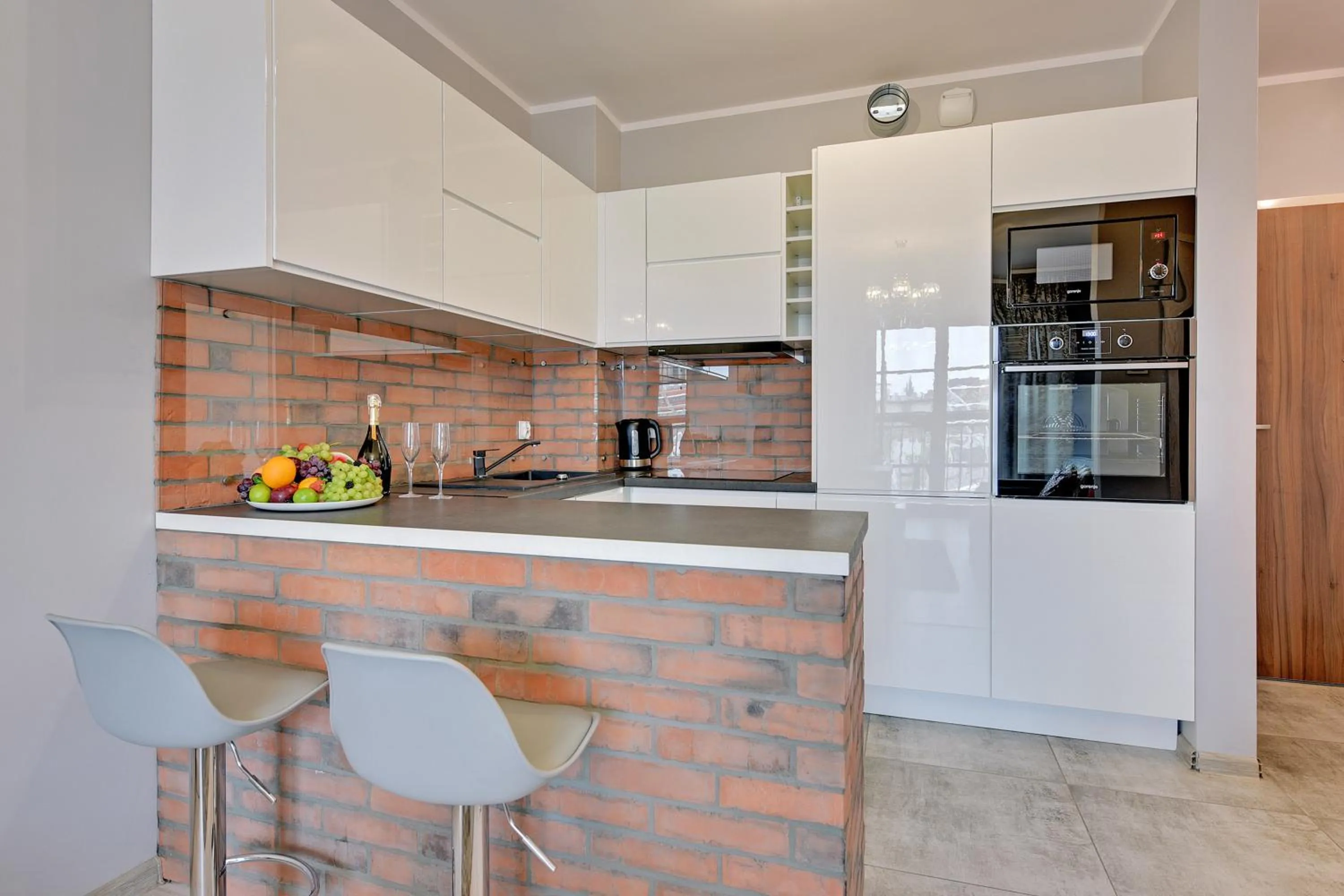 Kitchen or kitchenette in GRANO APARTMENTS Gdańsk Motława SPA & Wellness