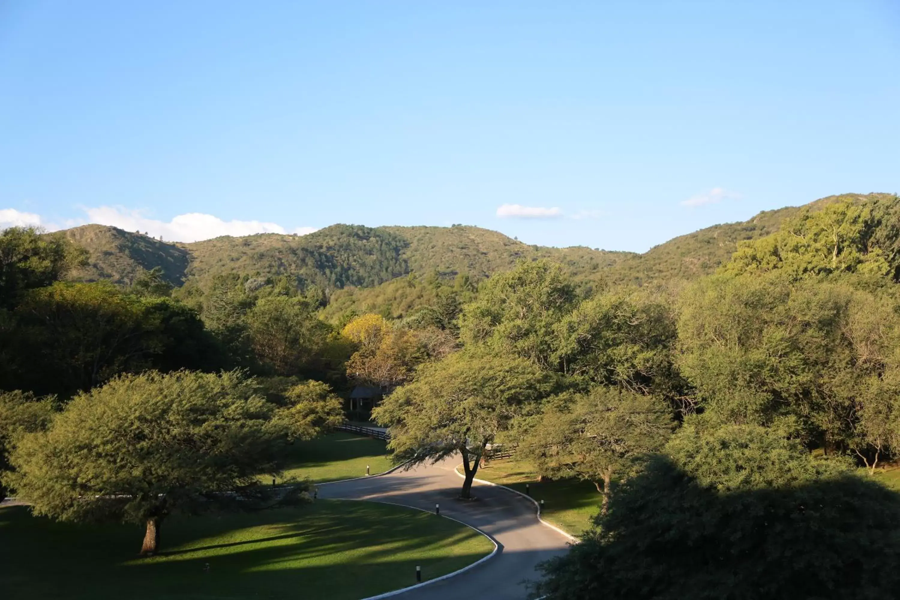 Twin Room in Howard Johnson Hotel & Spa Villa General Belgrano Twin Room in Howard Johnson Hotel & Spa Villa General Belgrano
