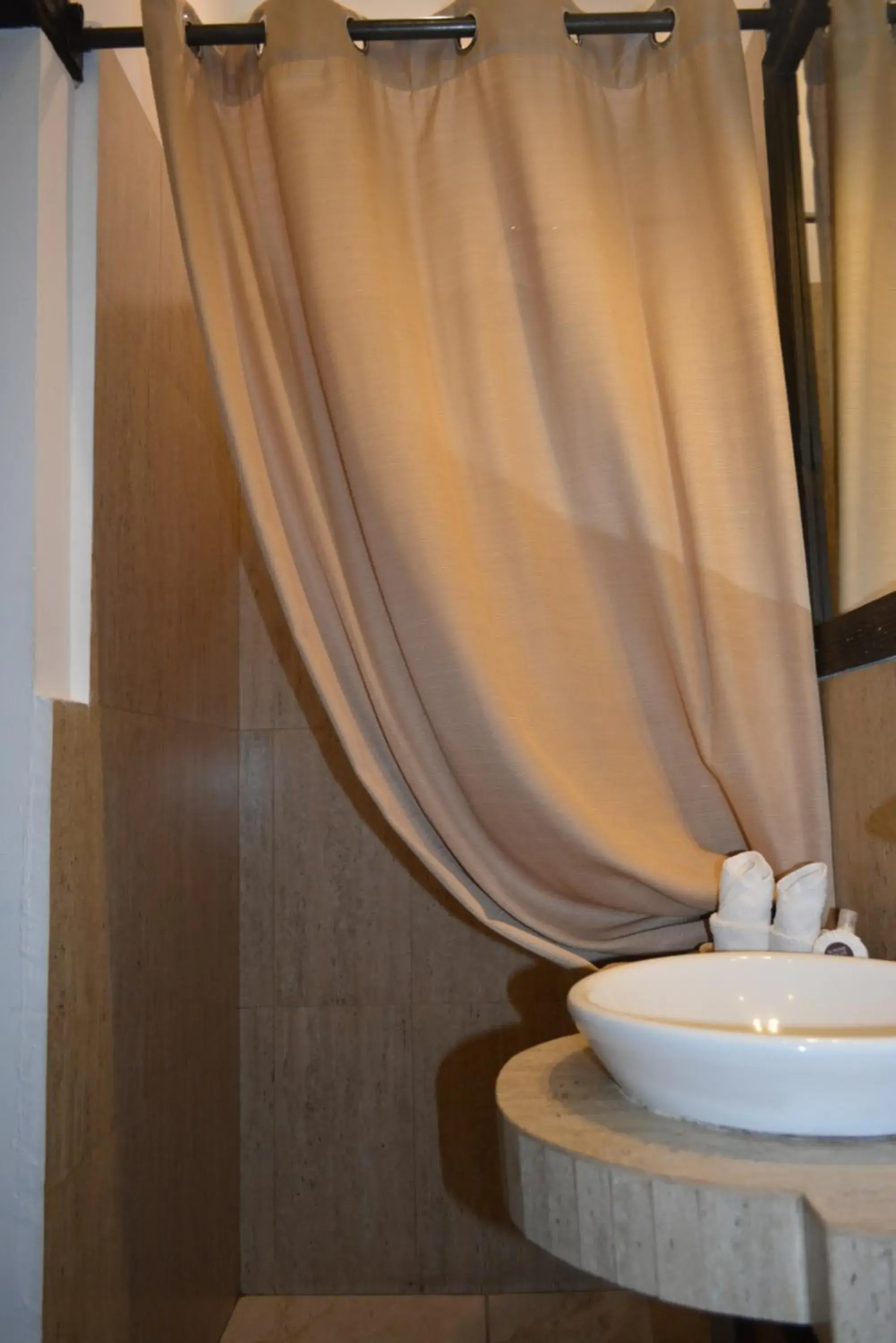 Standard Queen Room in Los Olivos Boutique Hotel Antigua Guatemala Standard Queen Room in Los Olivos Boutique Hotel Antigua Guatemala