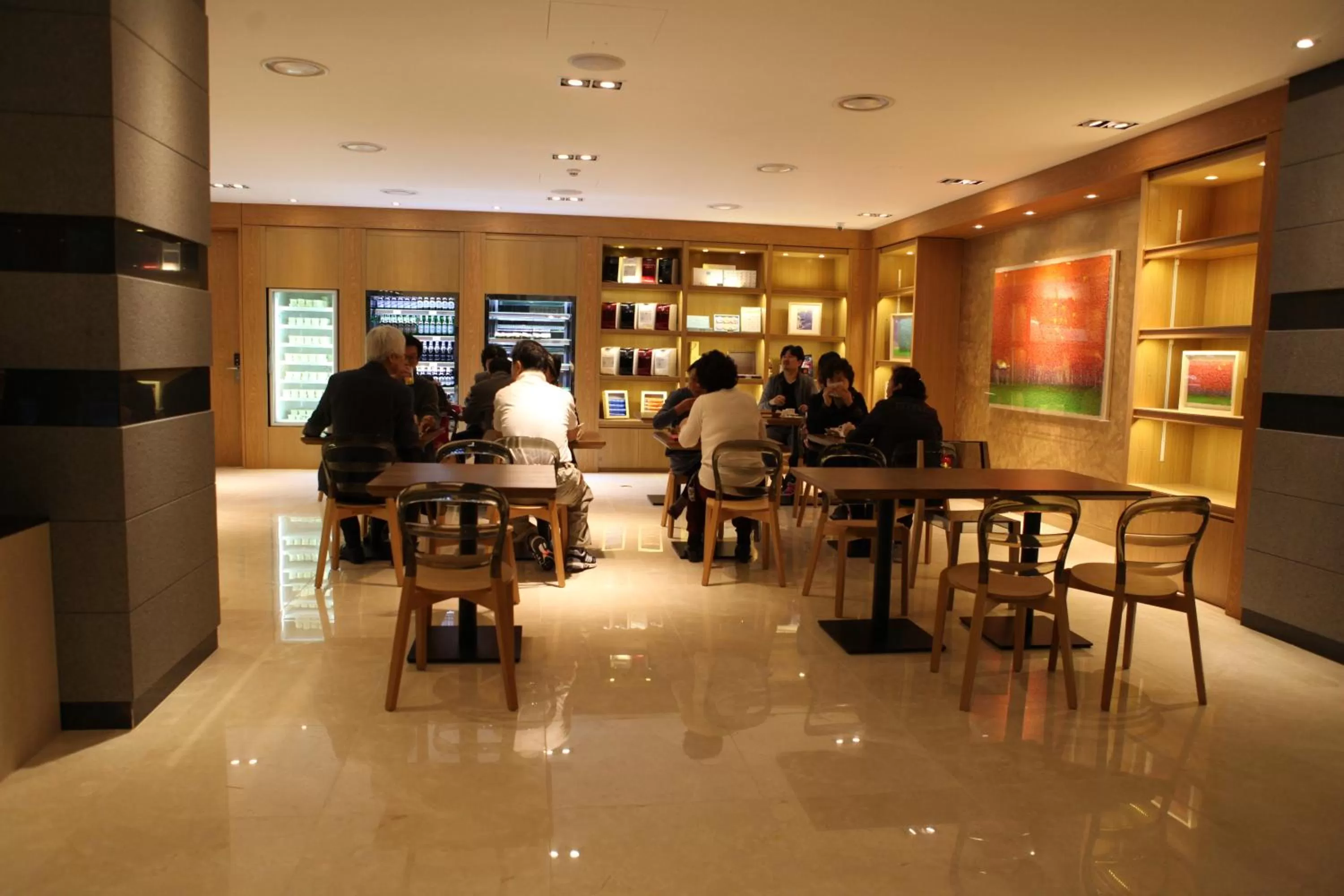 Communal lounge/ TV room in Acube Hotel Dongdaemun