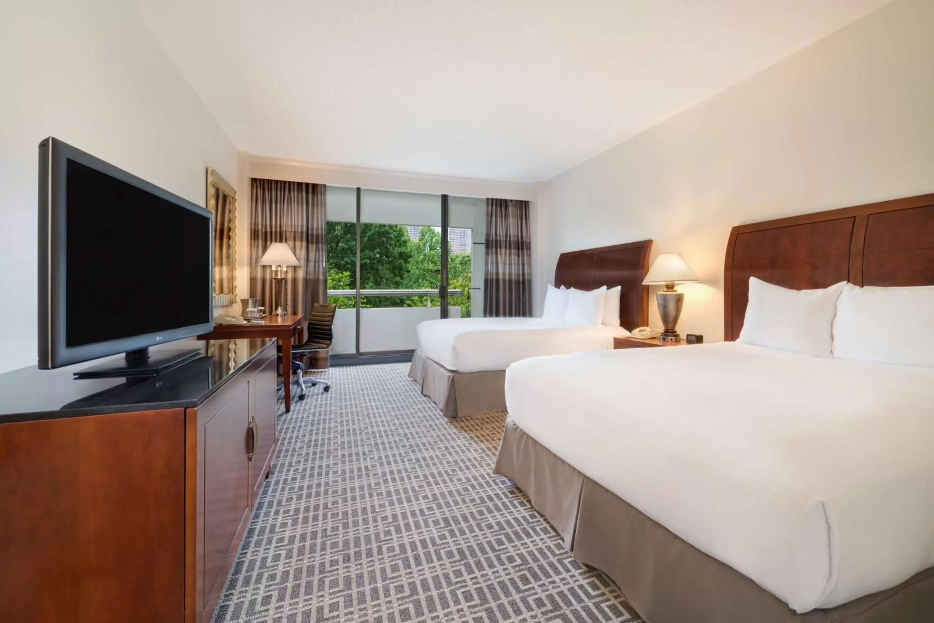 Bed in Hilton Houston Post Oak by the Galleria