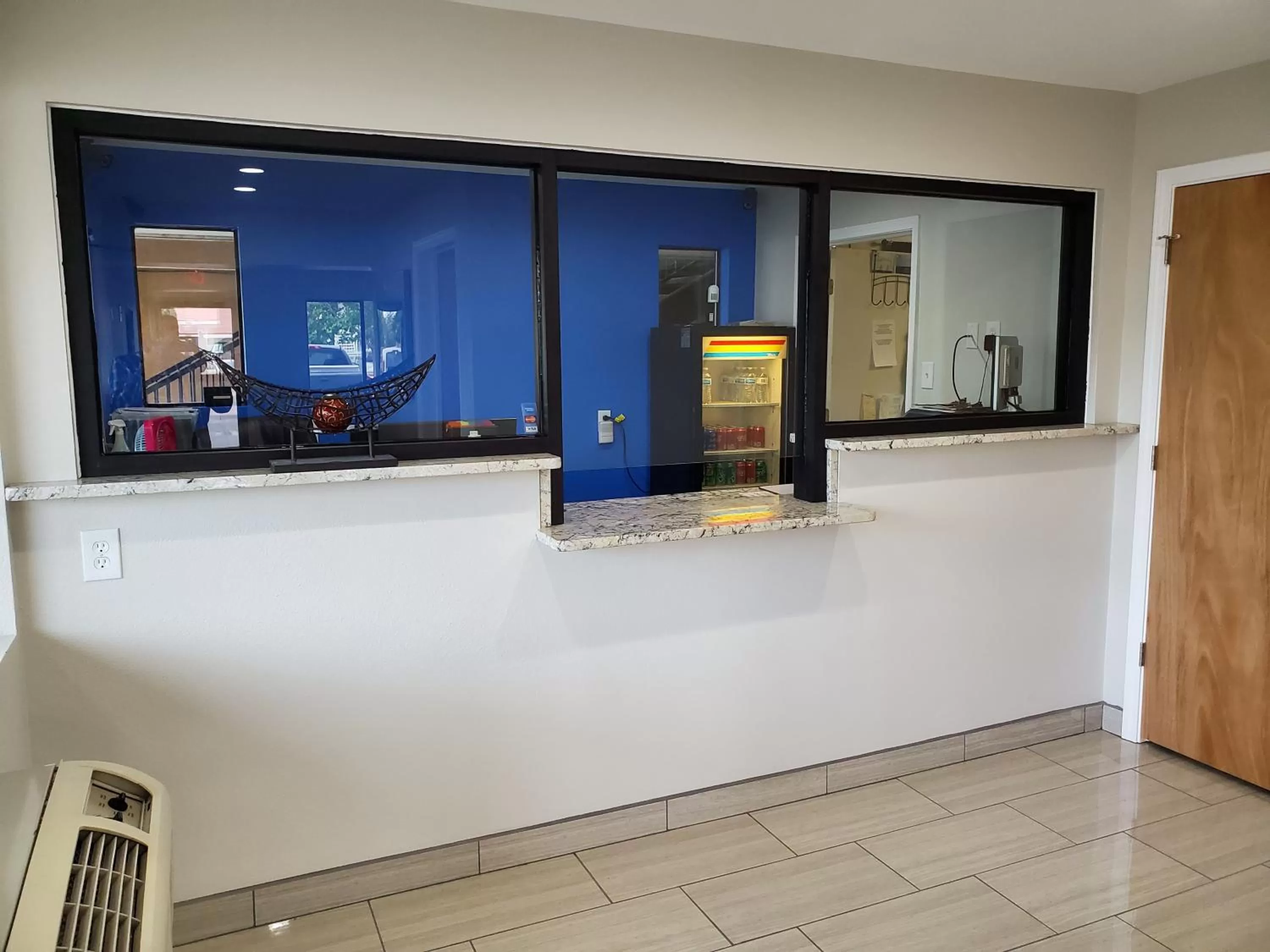 Lobby or reception in Travelodge by Wyndham Albuquerque West