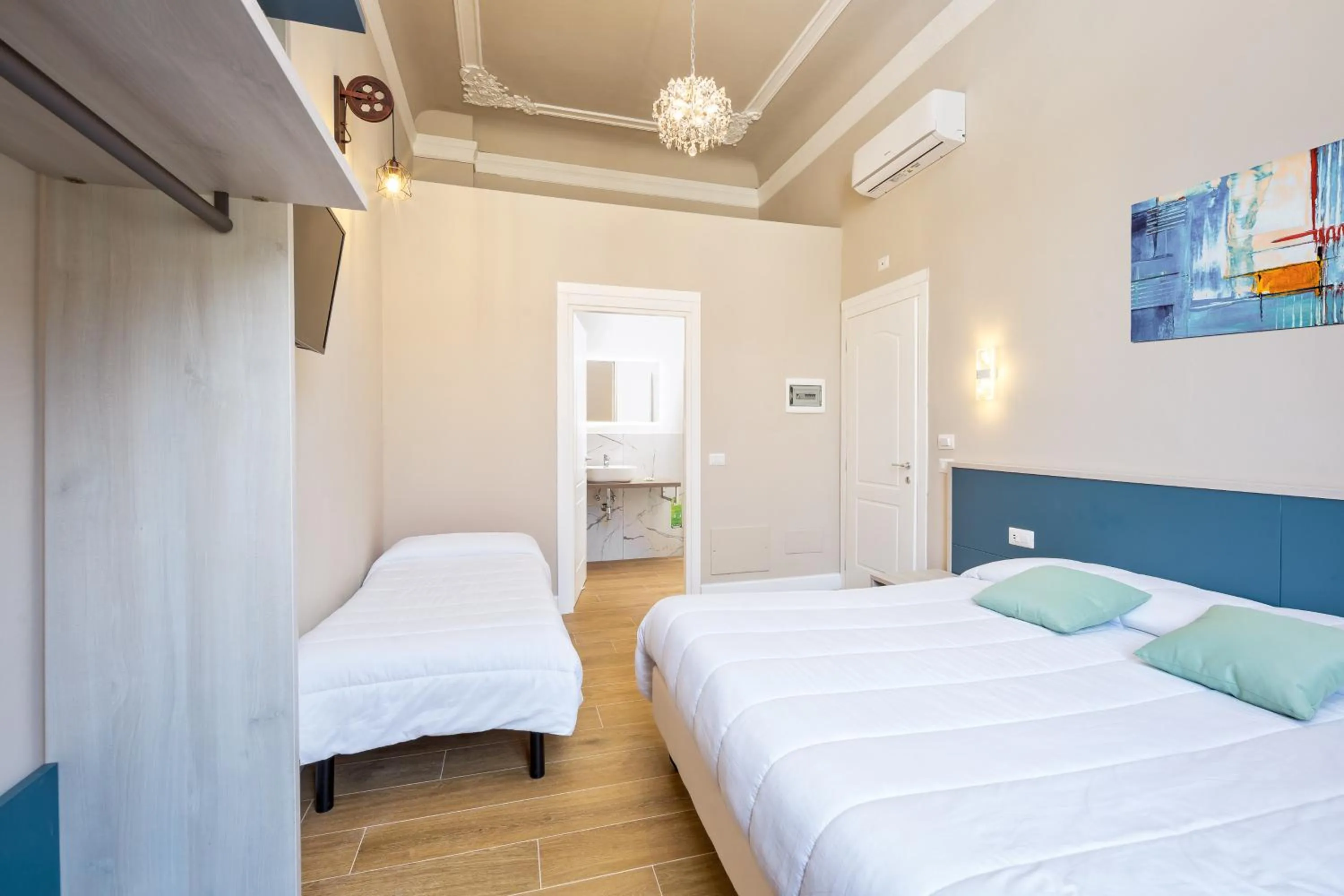 Bed in Hotel Bijou Roof Terrace