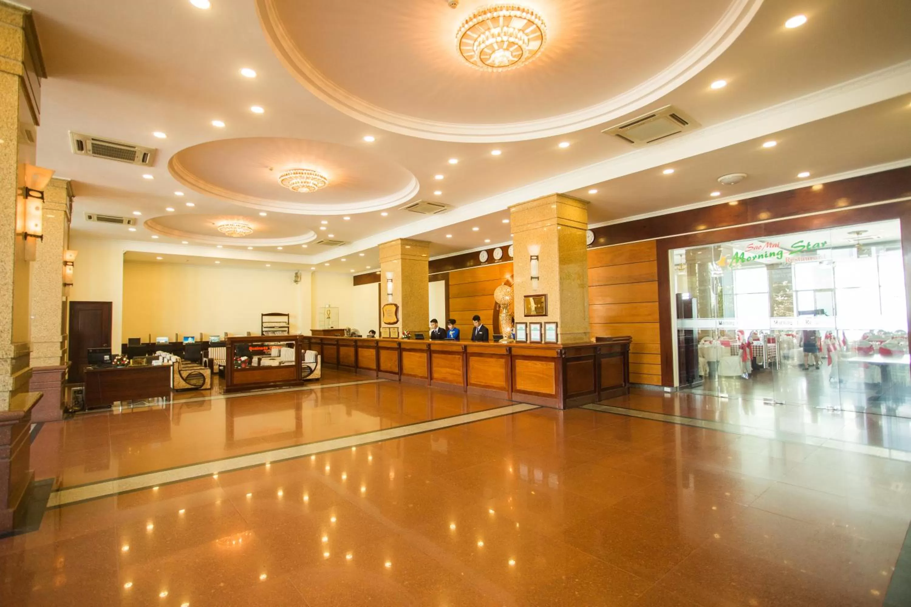 Lobby or reception in Seagull Hotel