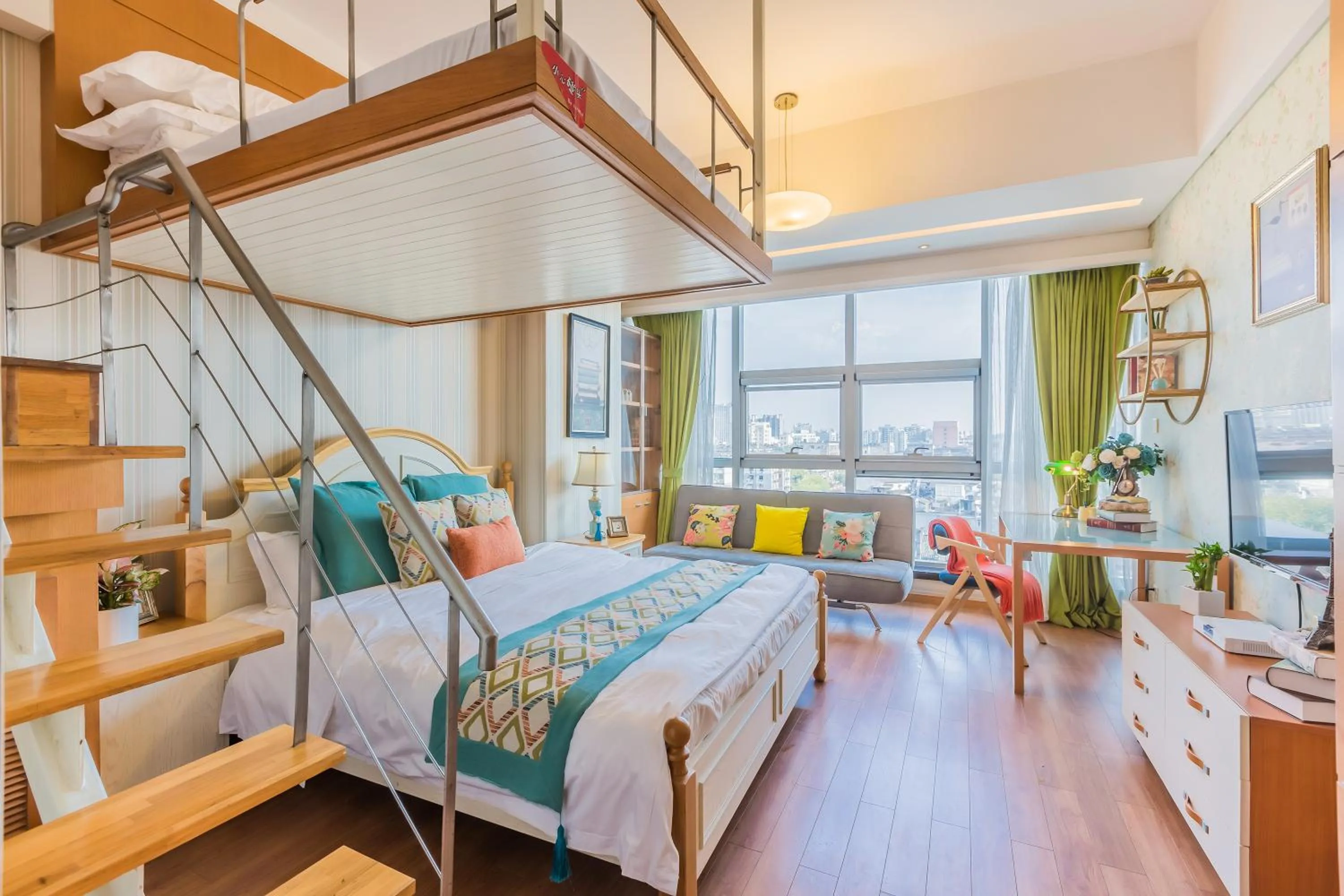 Bed in Westlake 7 Service Apartment