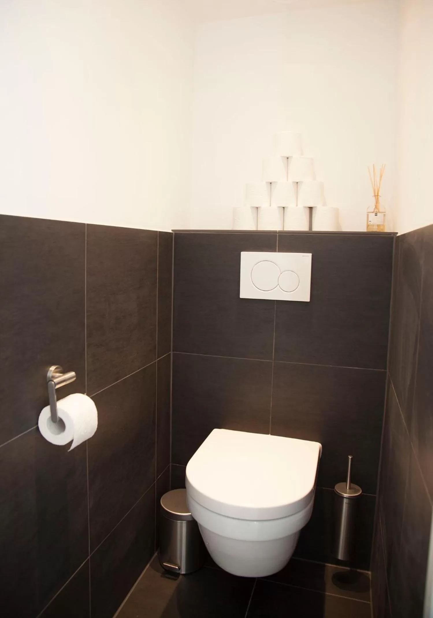 Toilet, Bathroom in HiP & STYLISCH B&B