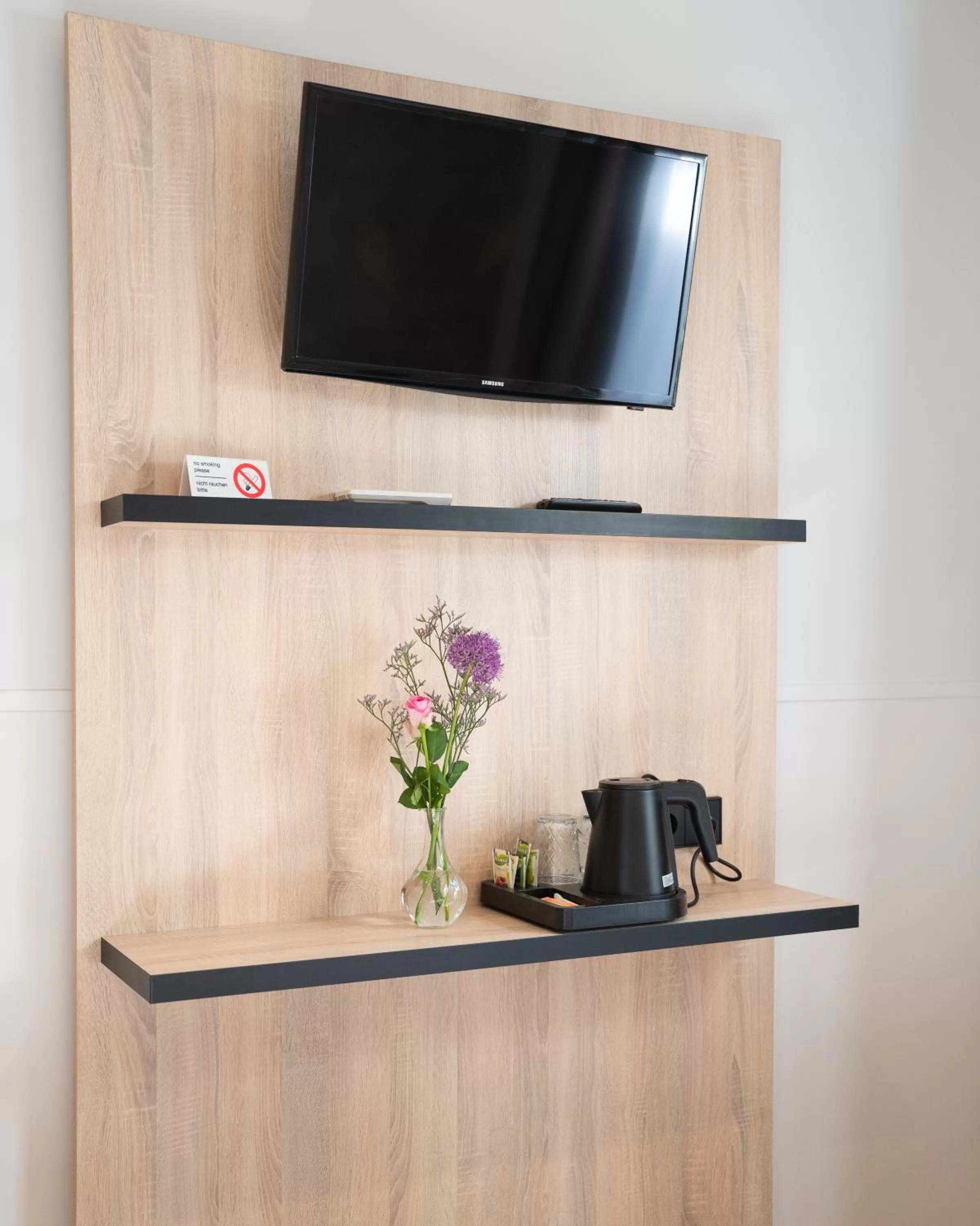 Coffee/tea facilities in Hotel van Gelder