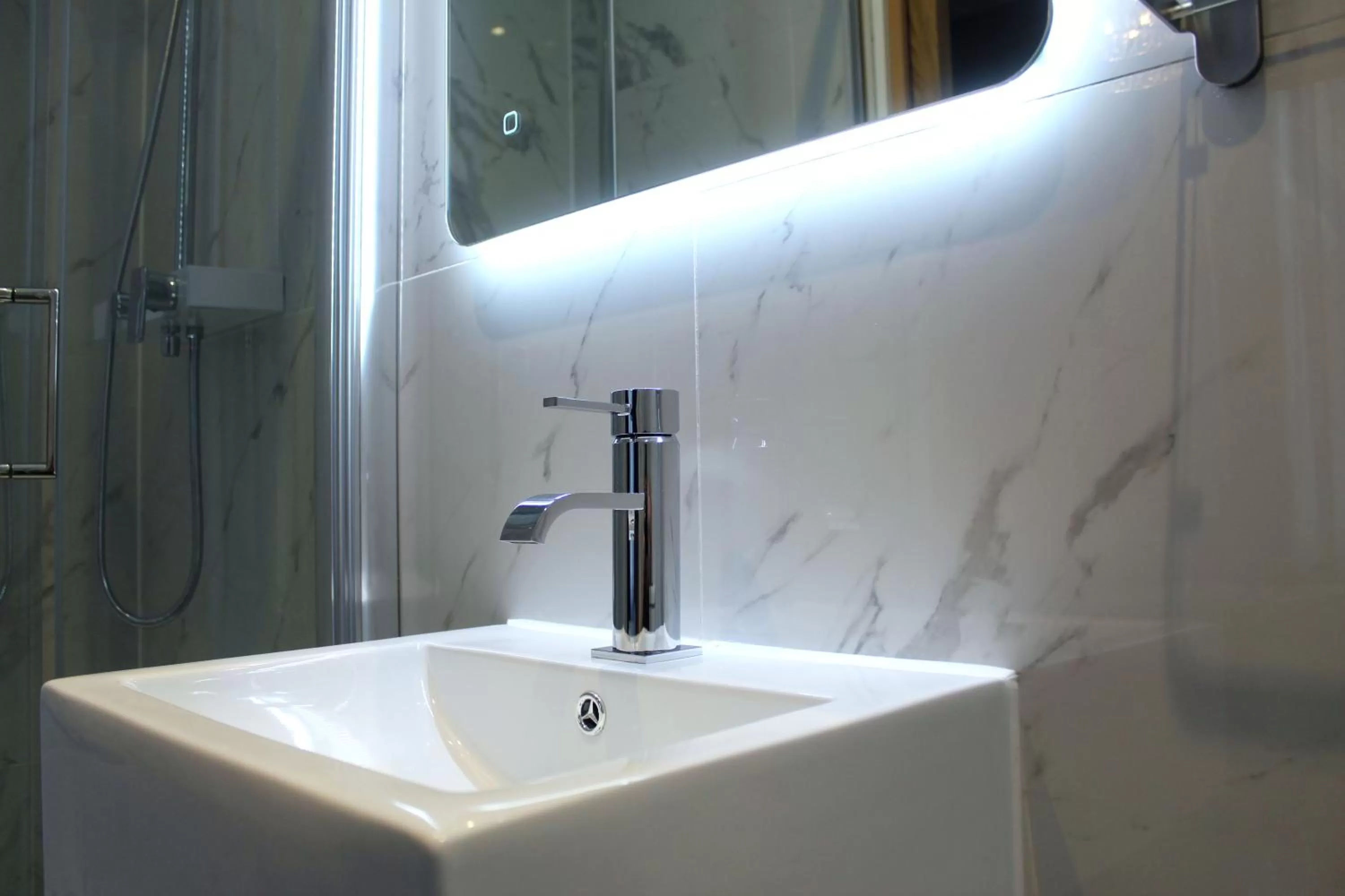 Bathroom in CG Kensington