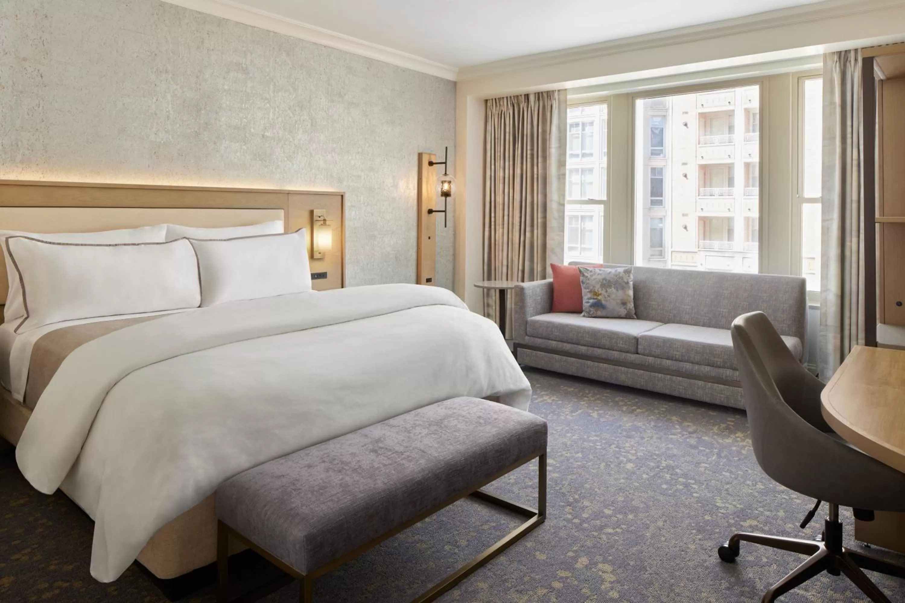 Photo of the whole room, Bed in Westin Georgetown, Washington D.C.