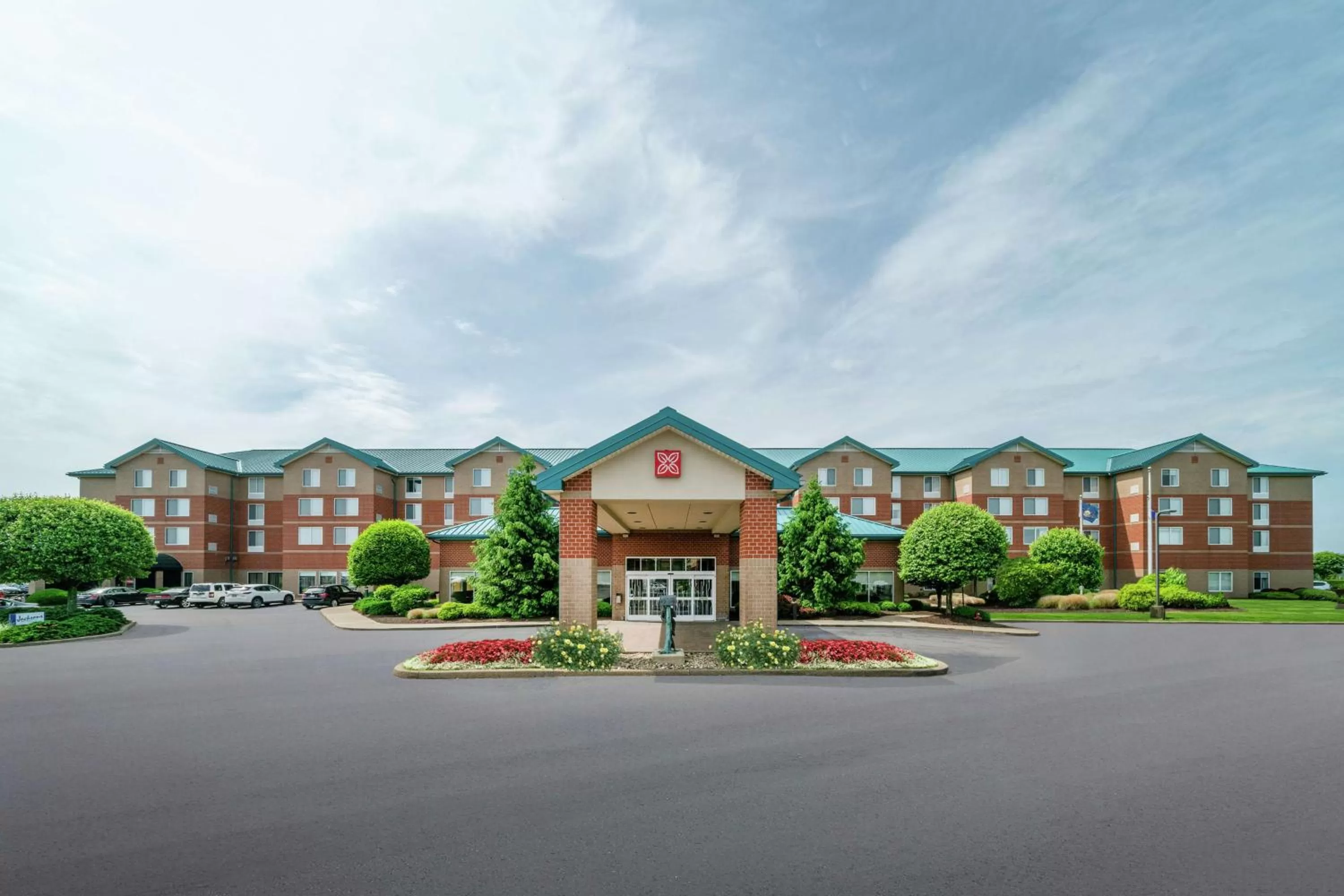 Property building in Hilton Garden Inn Pittsburgh/Southpointe