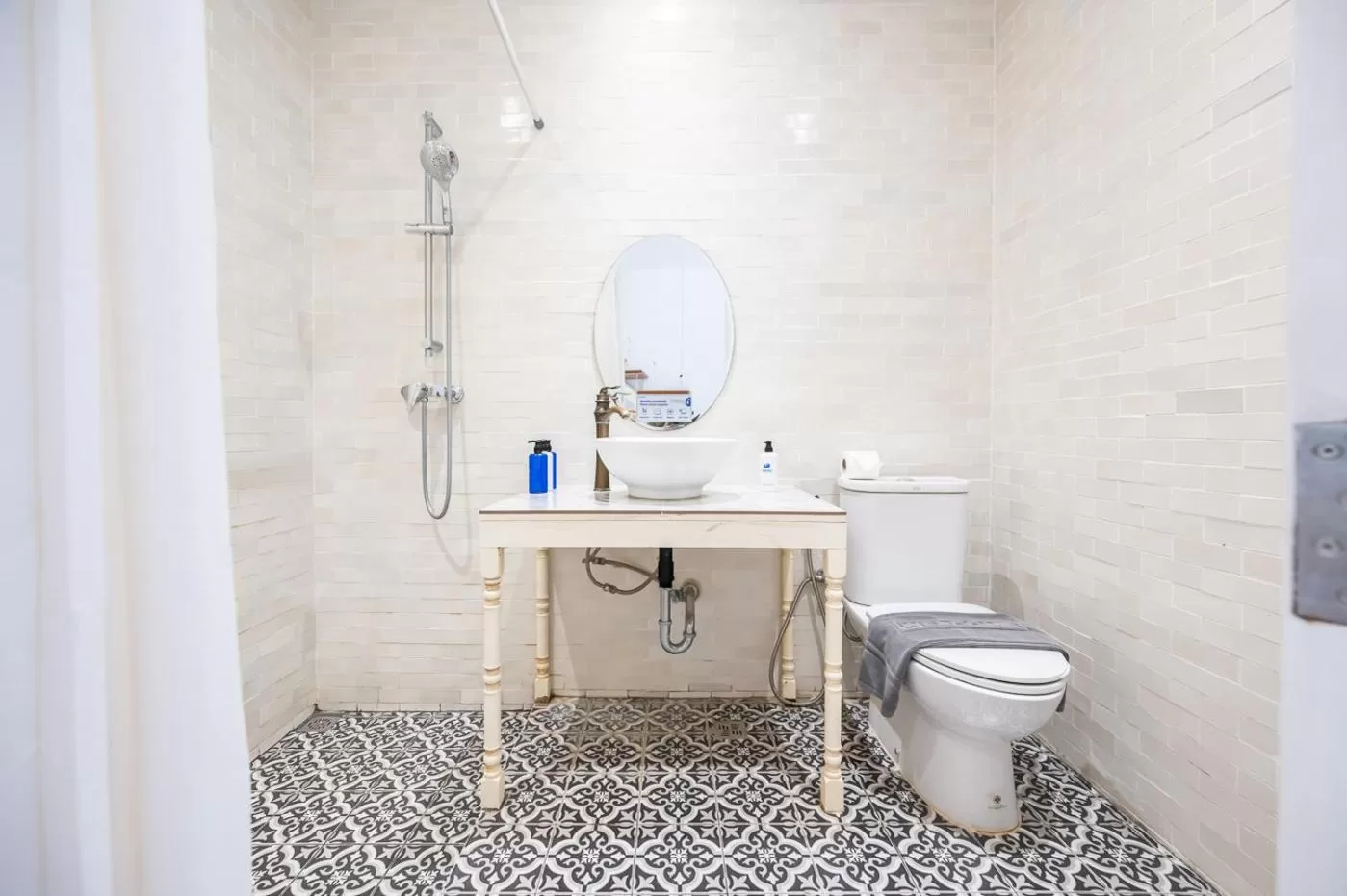 Toilet in Kokotel Khao Lak Lighthouse