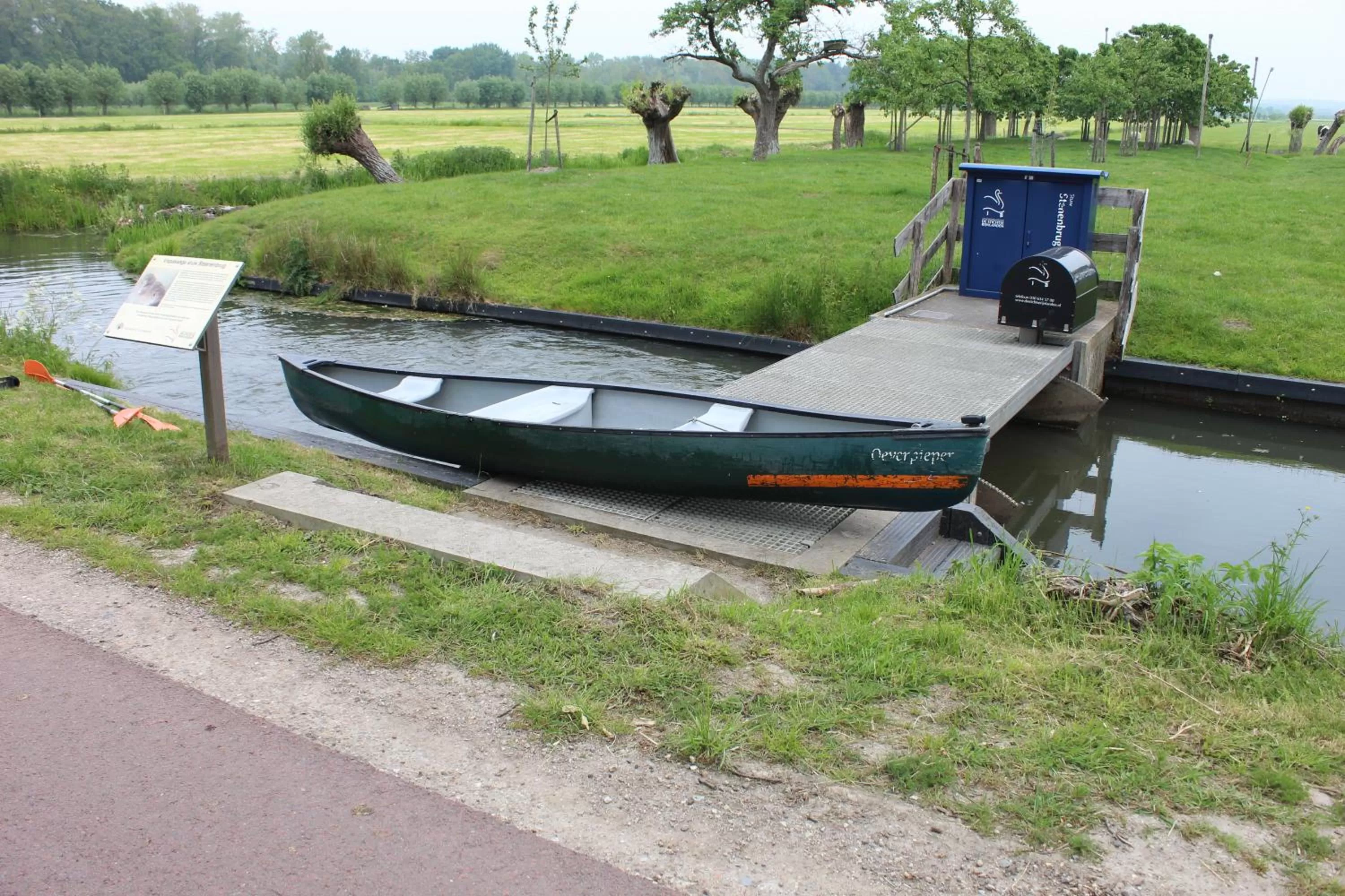 Canoeing in De Bloesem