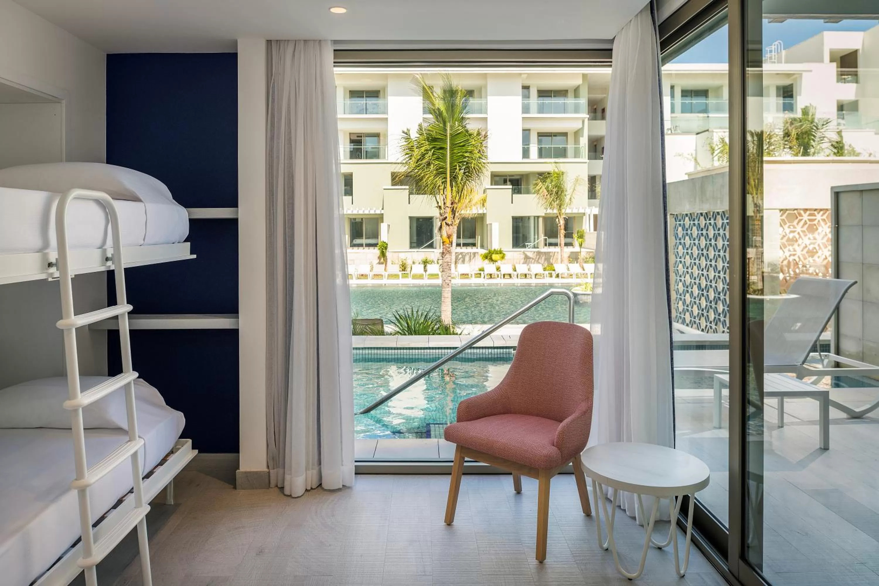 Bed in Catalonia Grand Costa Mujeres All Suites & Spa - All Inclusive