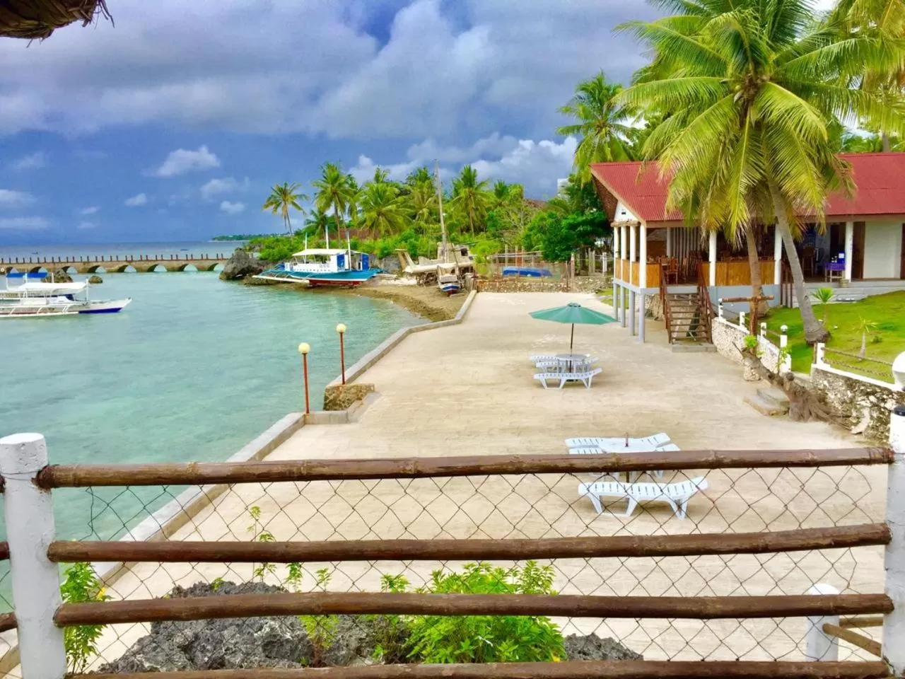 Garden view in Tauig Beach Resort