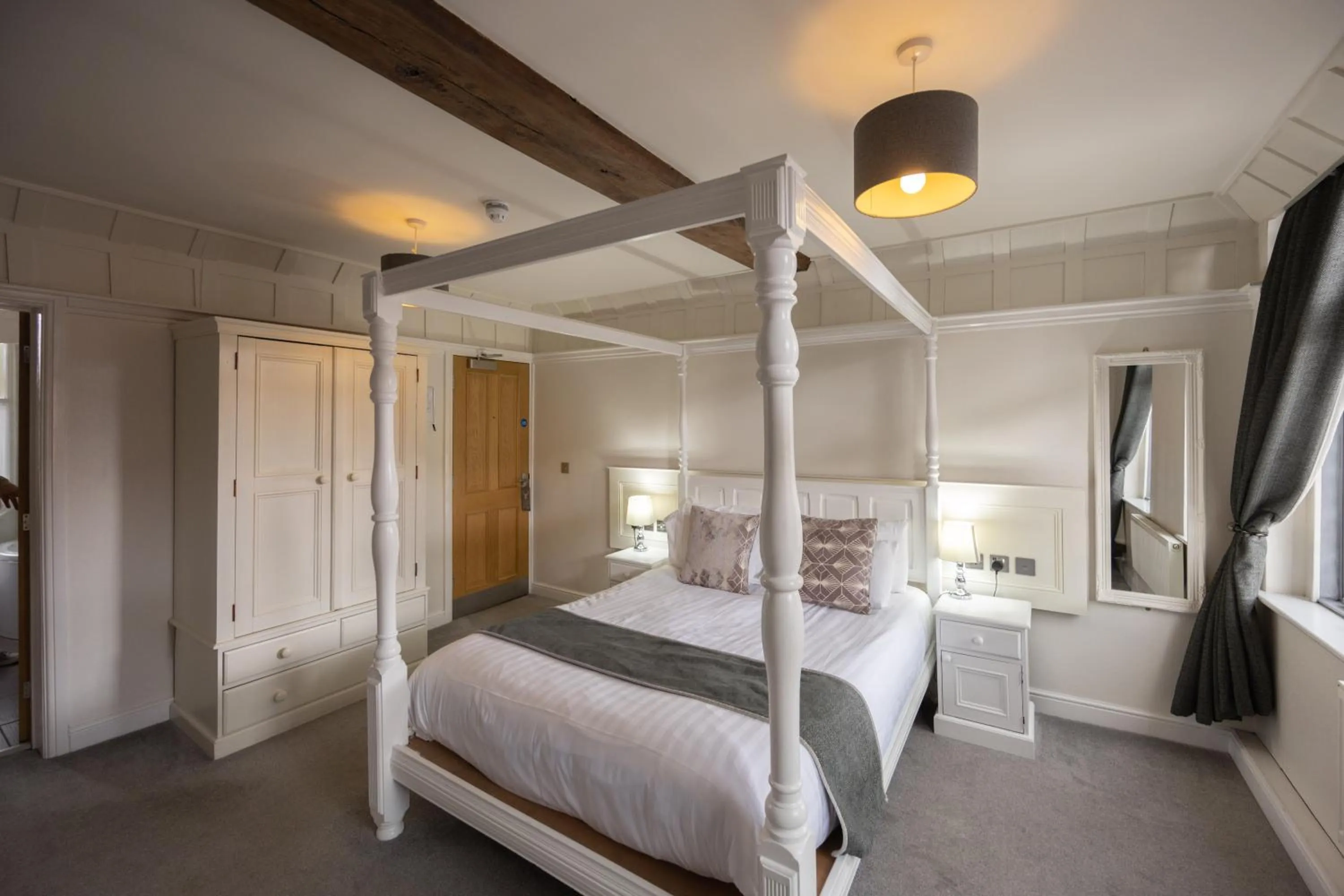 The White Hart Hotel