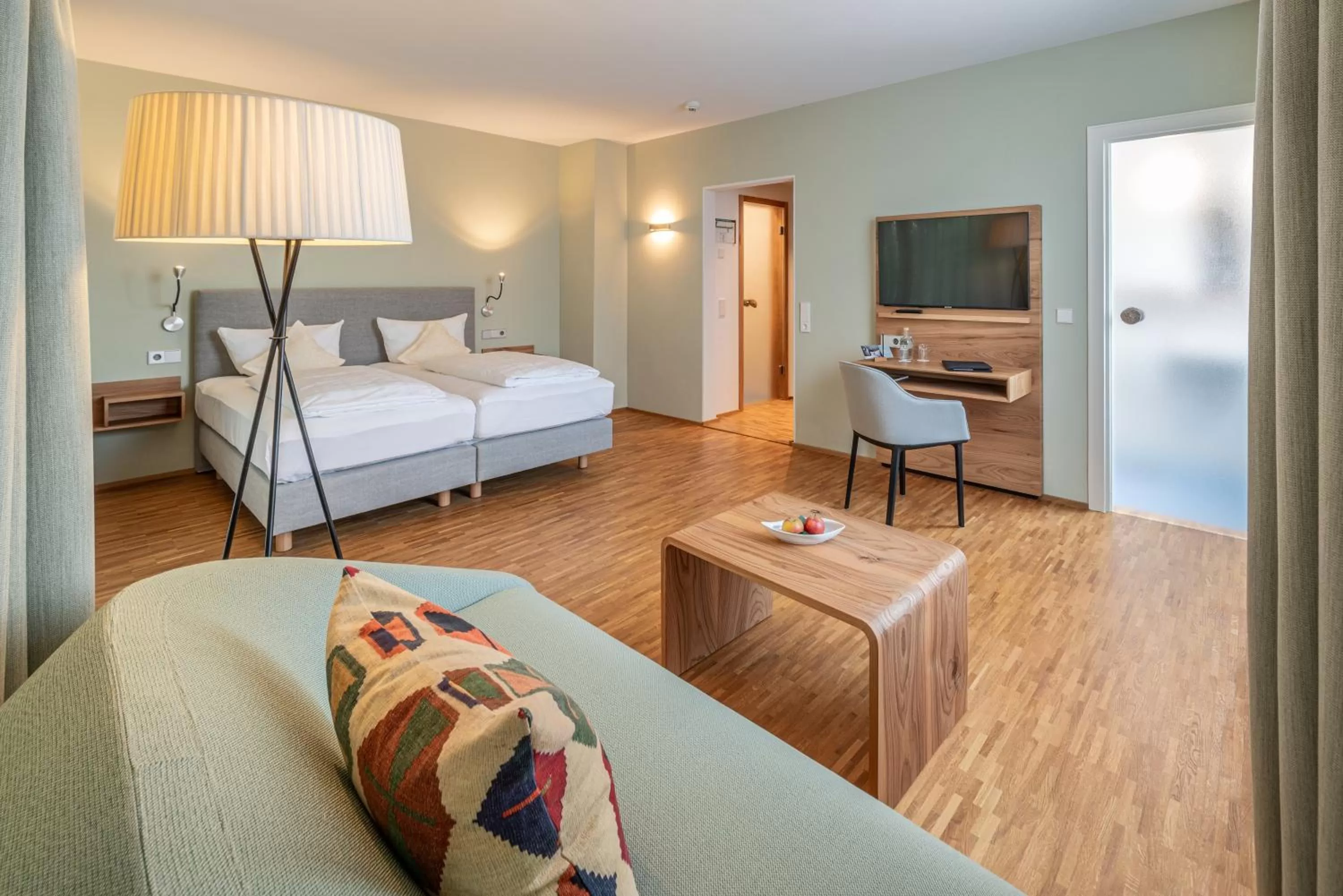 Photo of the whole room, Bed in Genusshotel Alte Post