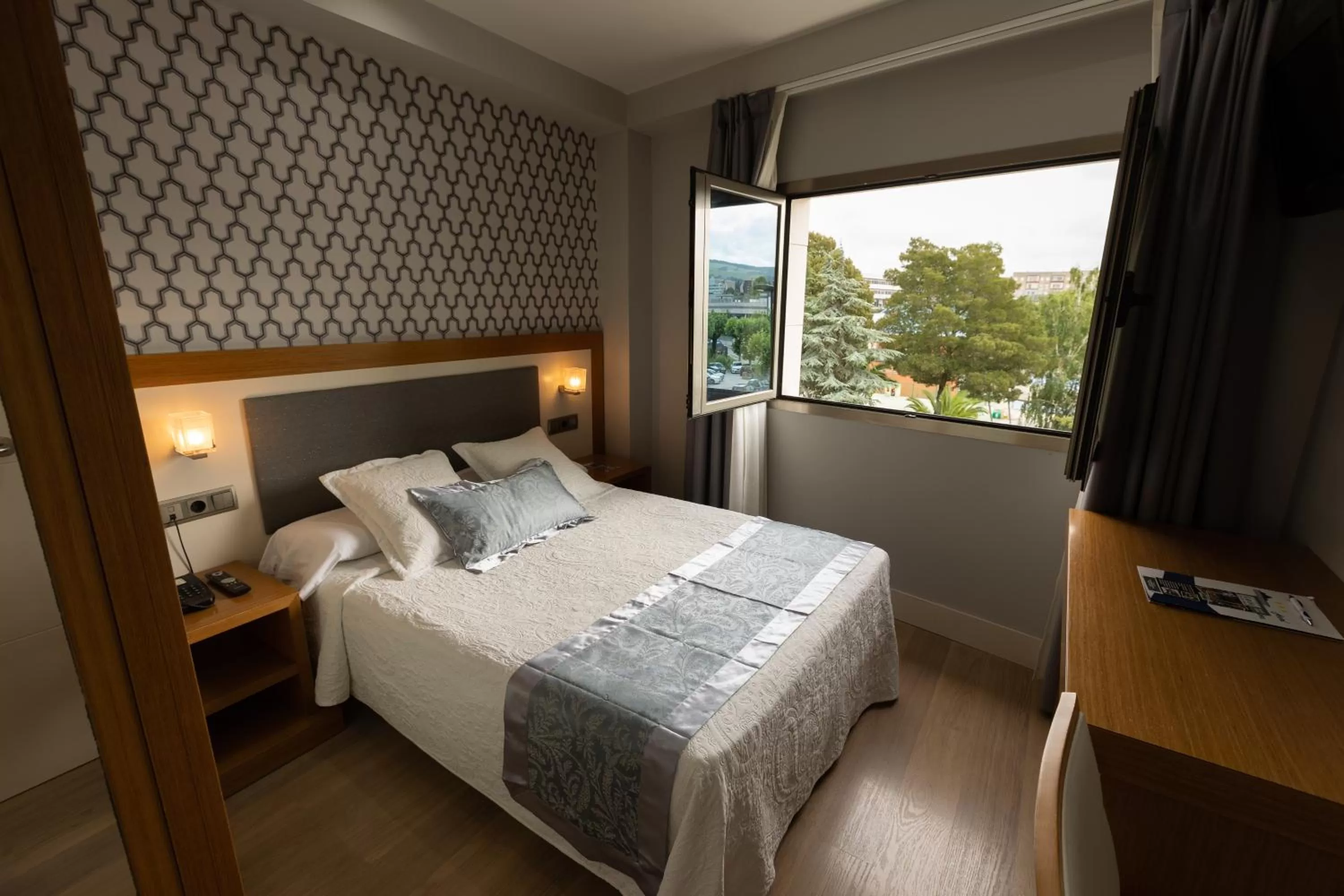 Photo of the whole room, Bed in Hotel Montedobra