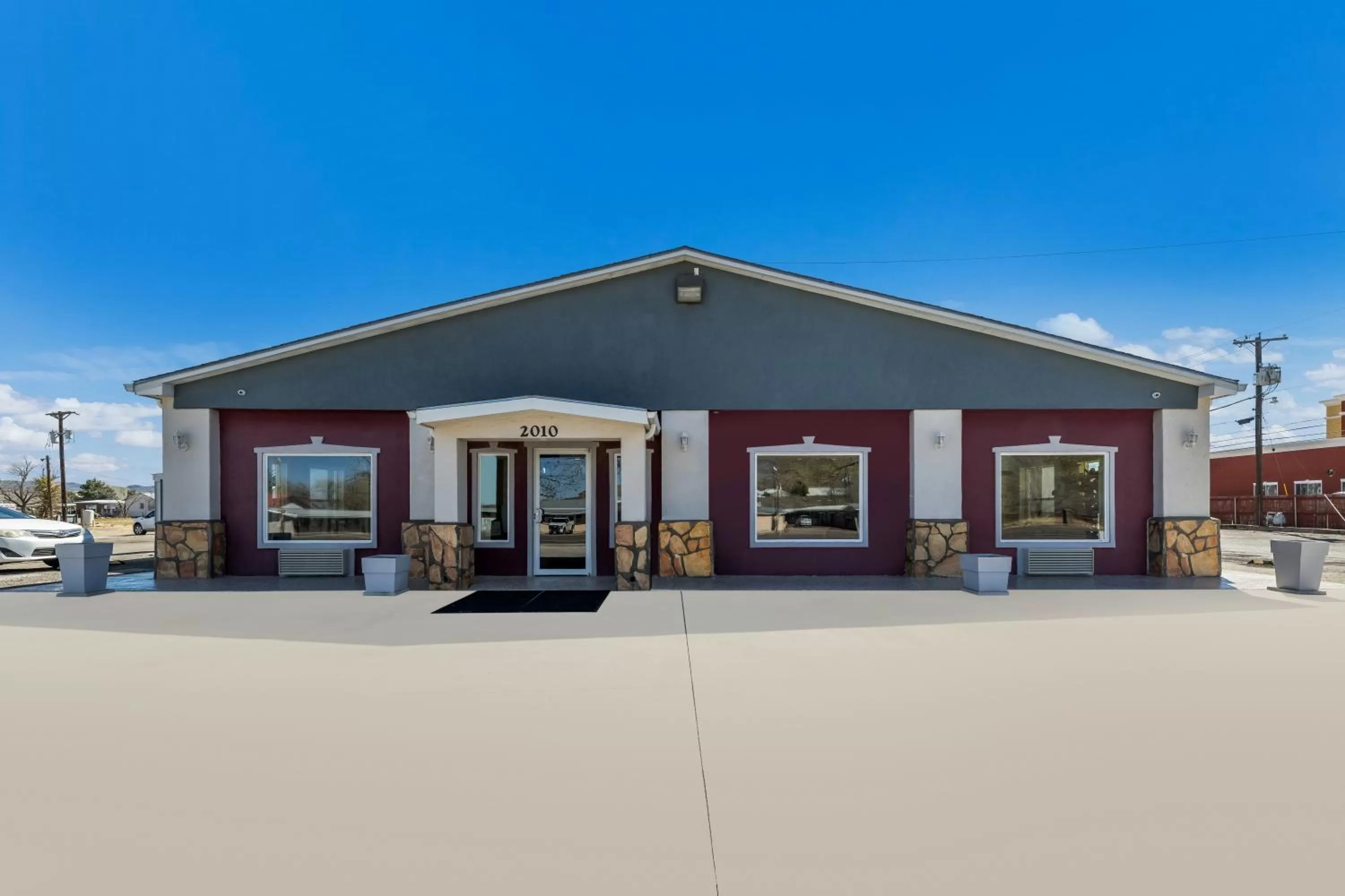 Property building in Americas Best Value Inn Alpine