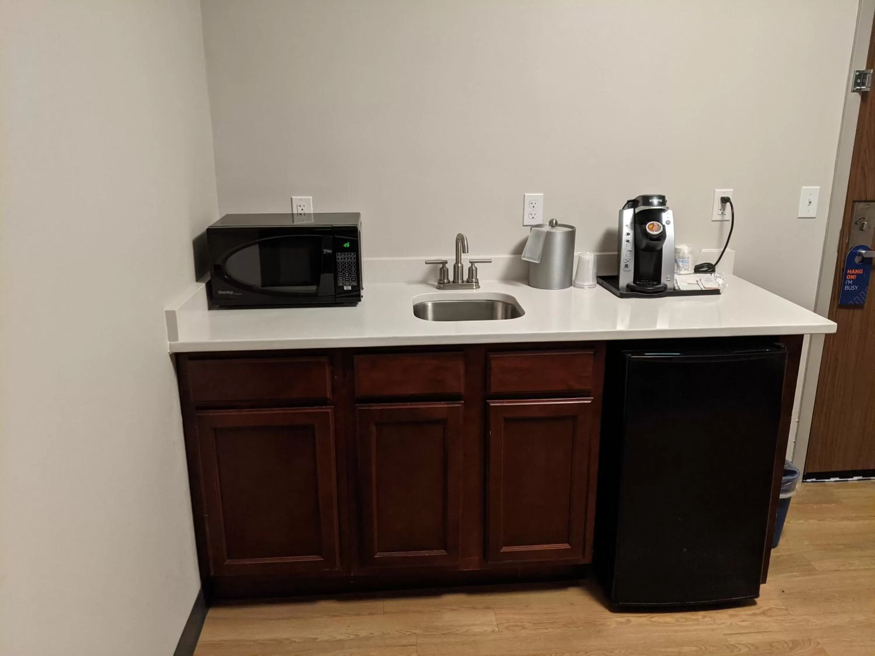 Kitchen or kitchenette in Holiday Inn Express South Burlington by IHG