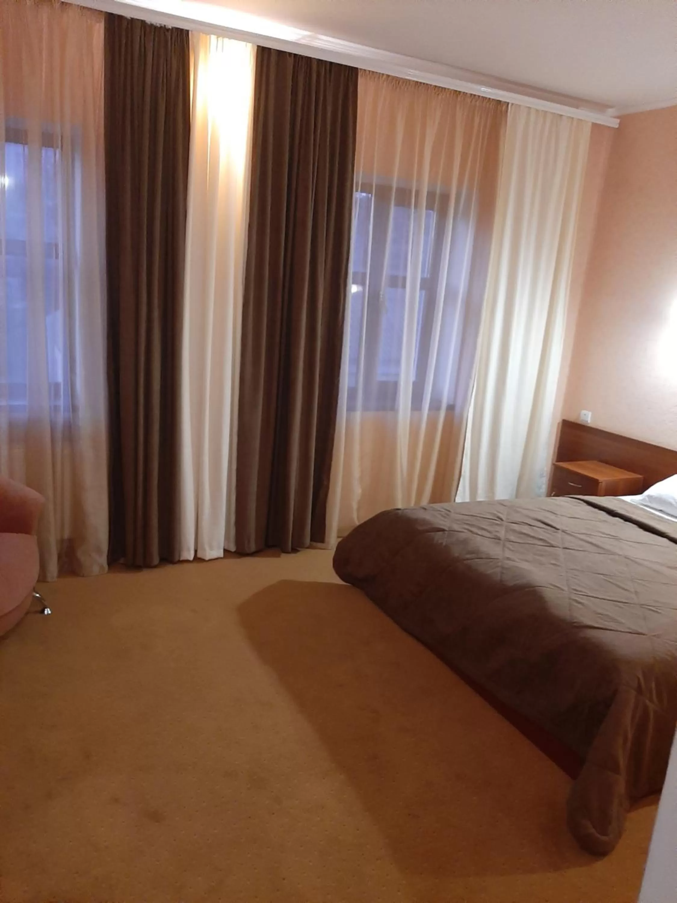 Bed in Stara Vezha Hotel