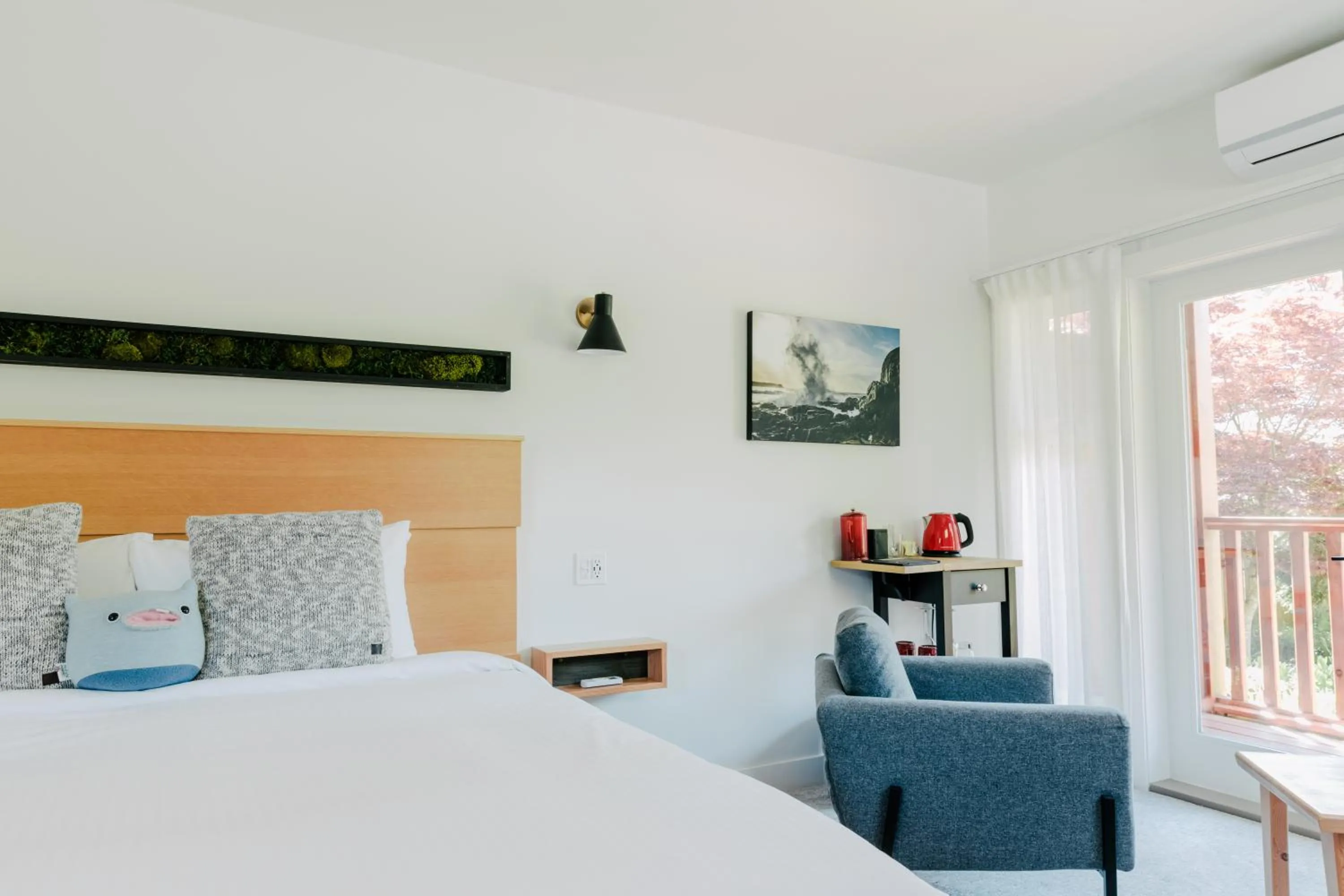 Bed in Pluvio restaurant and rooms