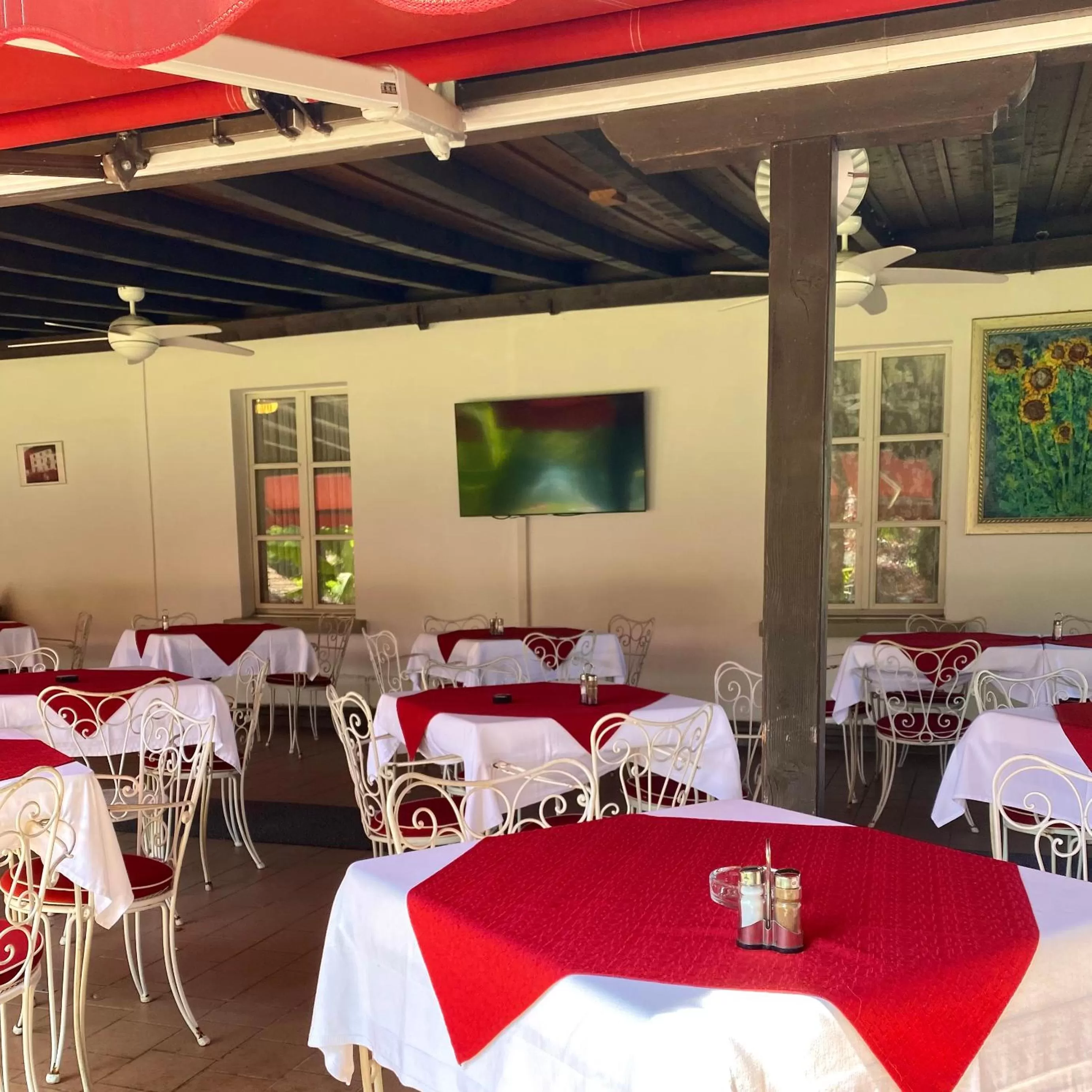 Restaurant/Places to Eat in Hotel Fonte dei Fiori