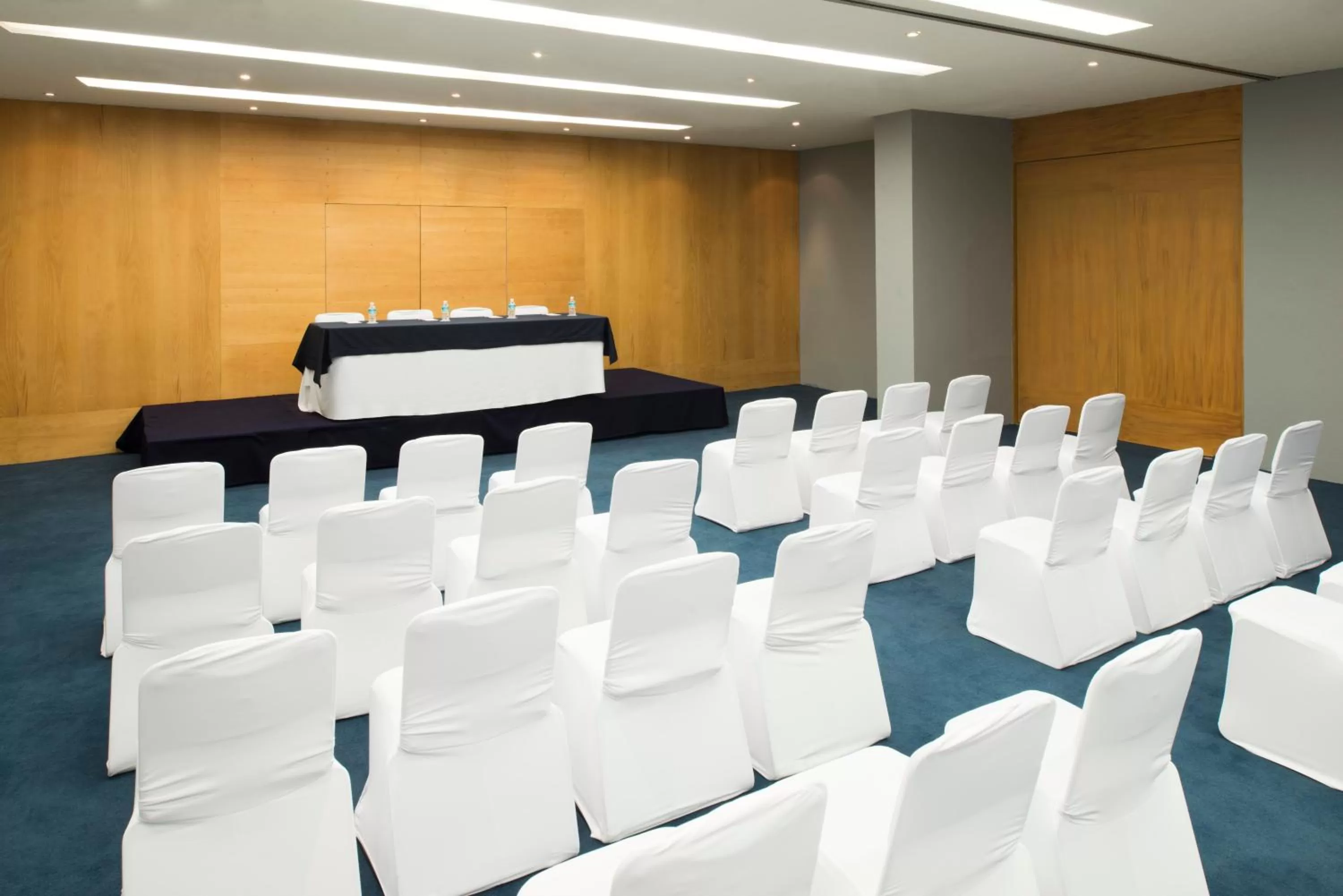 Meeting/conference room in Real Inn Torreon