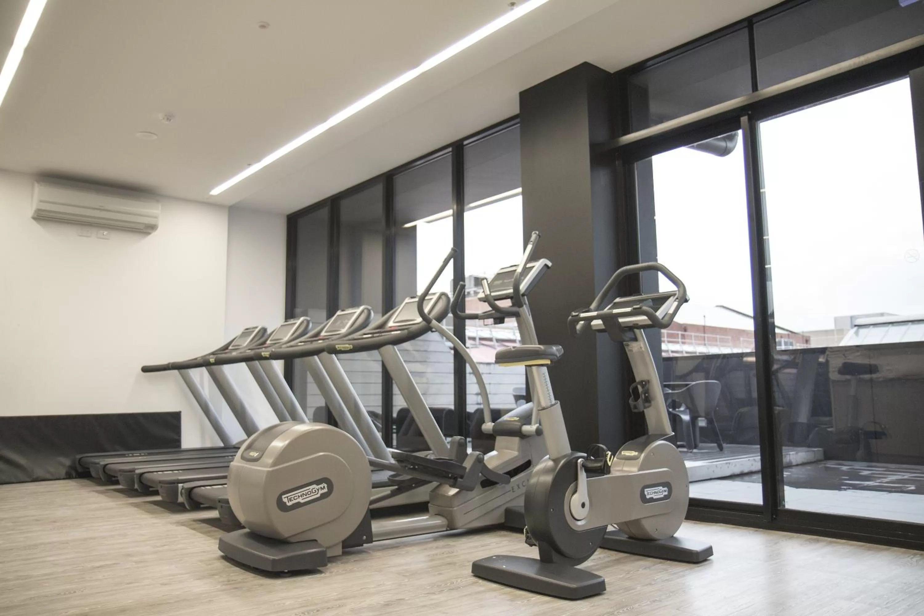 Fitness centre/facilities in ibis Adelaide