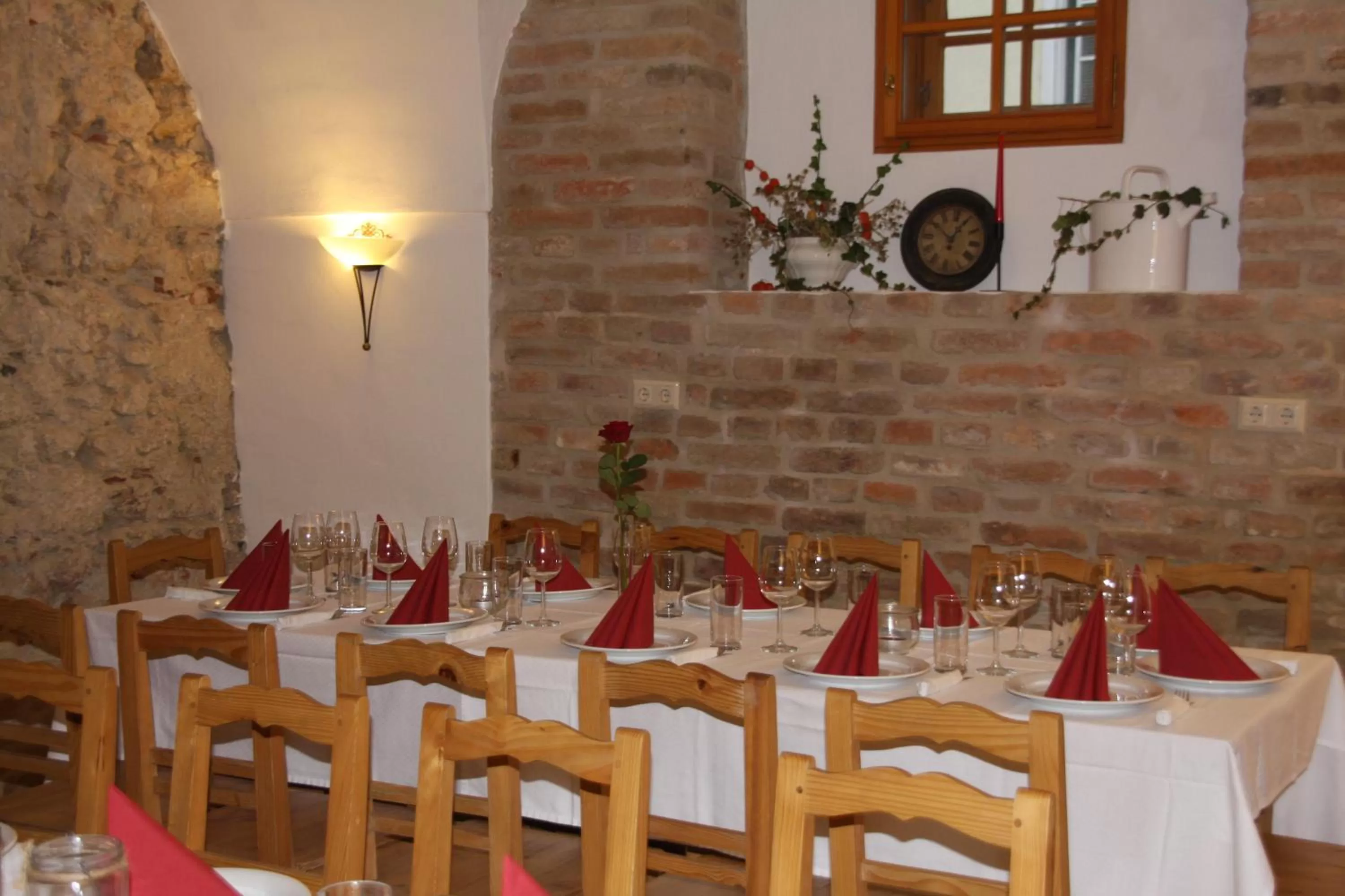 Banquet/Function facilities, Restaurant/Places to Eat in Hotel Eisenhuthaus