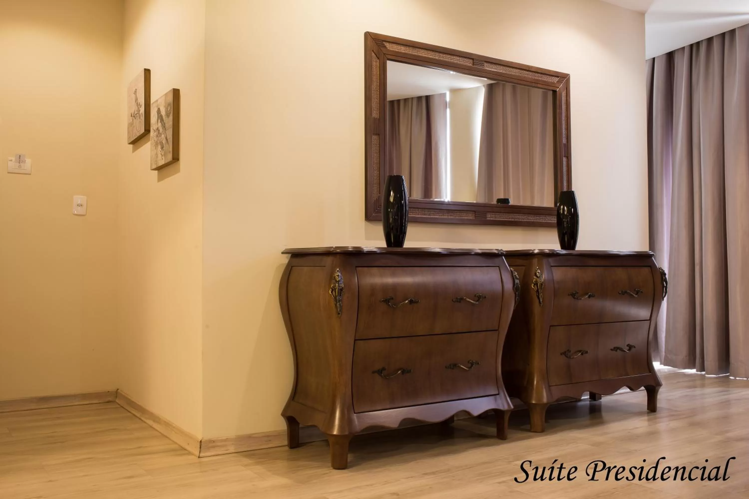 Minas Platinum Hotel & Convention