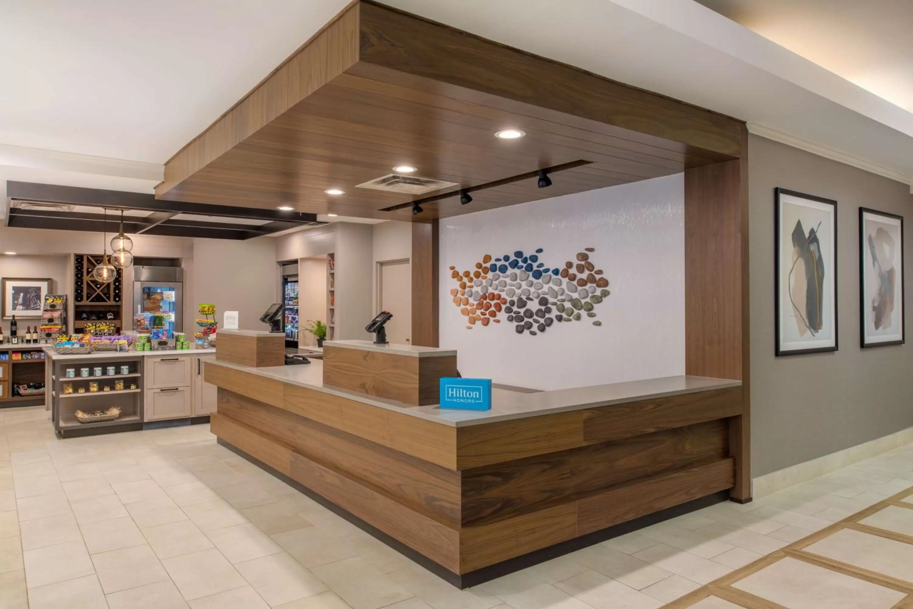 Lobby or reception in Hilton Garden Inn Portland Lake Oswego