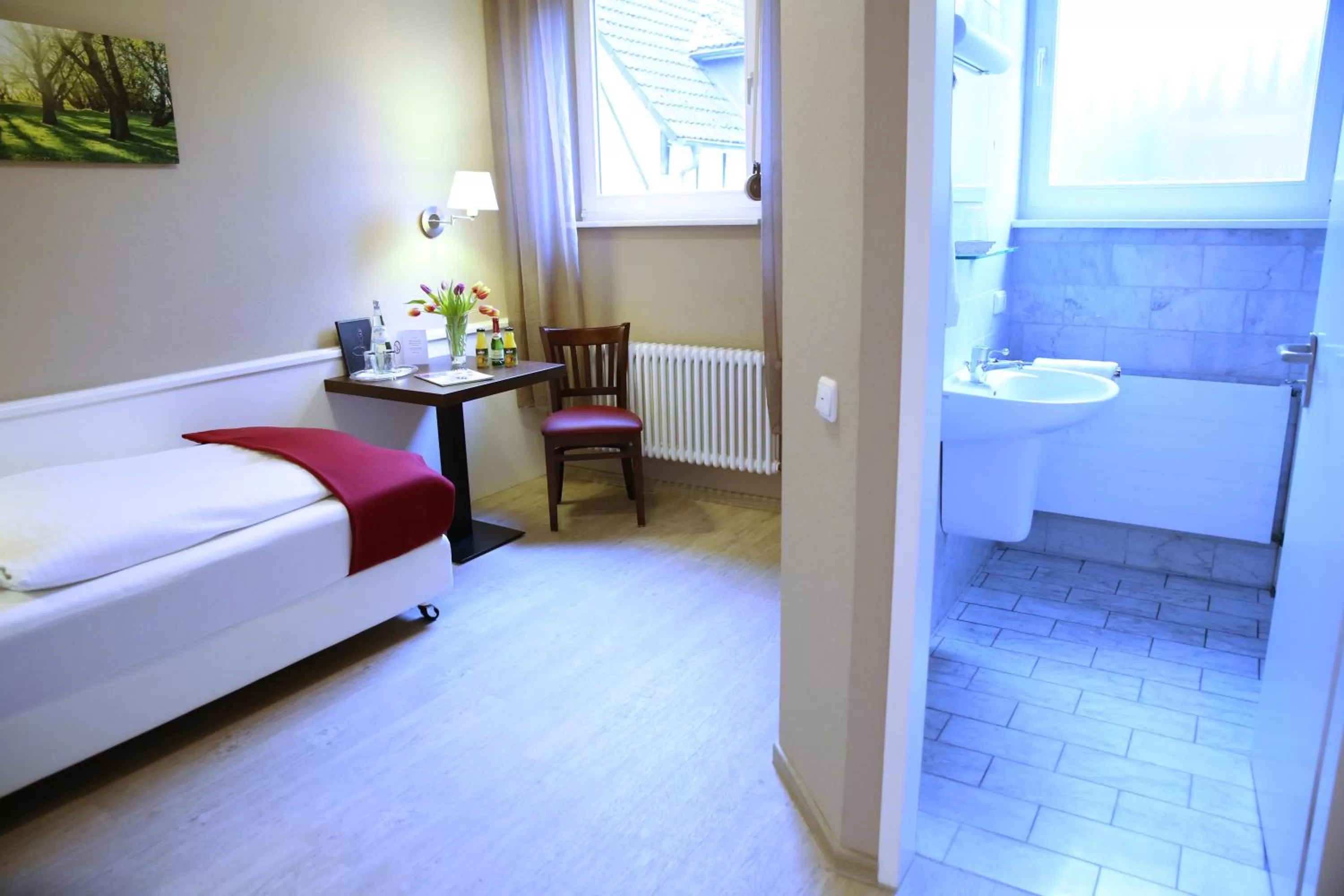 Photo of the whole room, Bed in Waldhotel Wilhelmshöhe