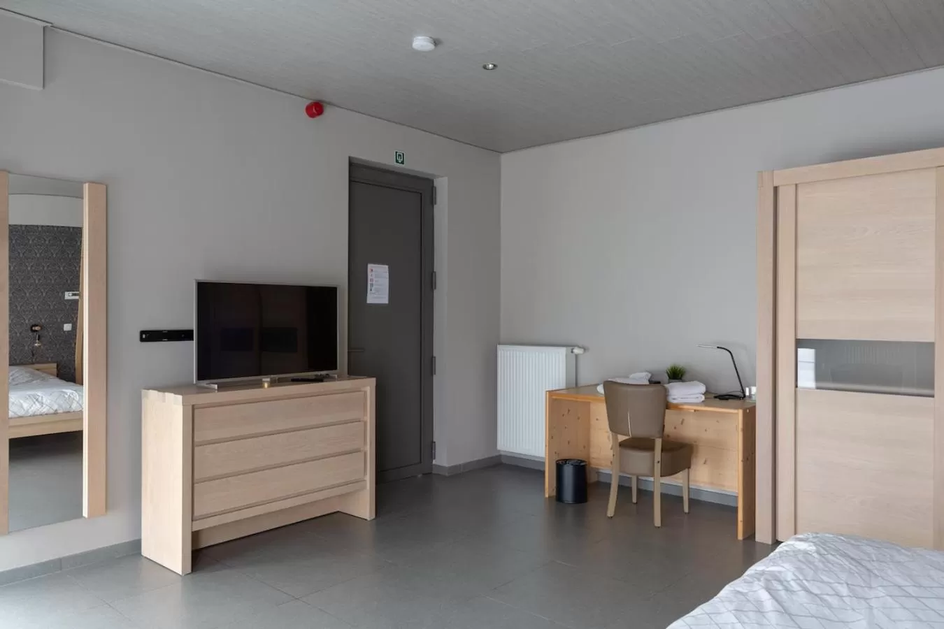 TV/Entertainment Center in Oud Gemeentehuis