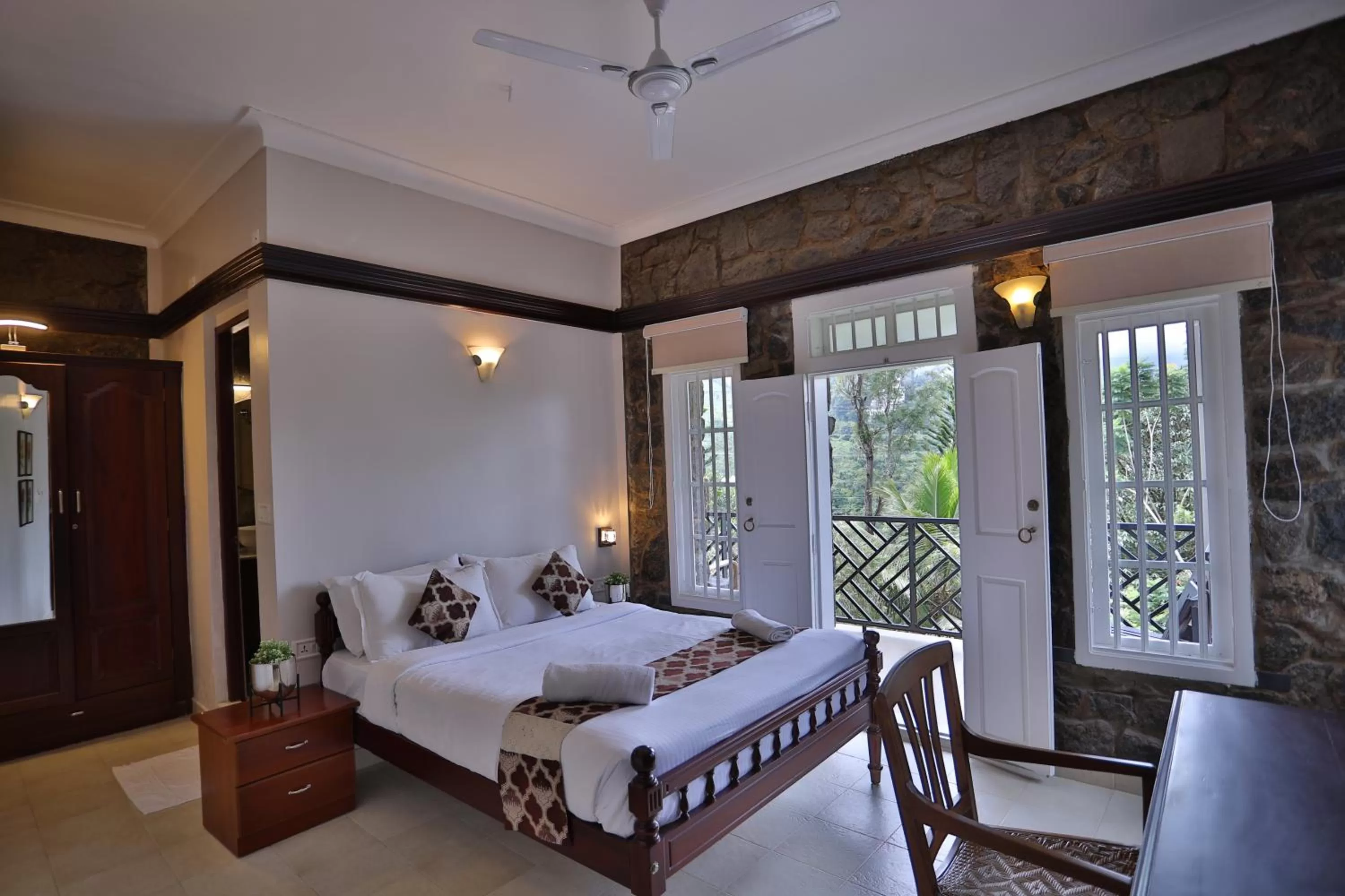 Bed in Chithirapuram Palace