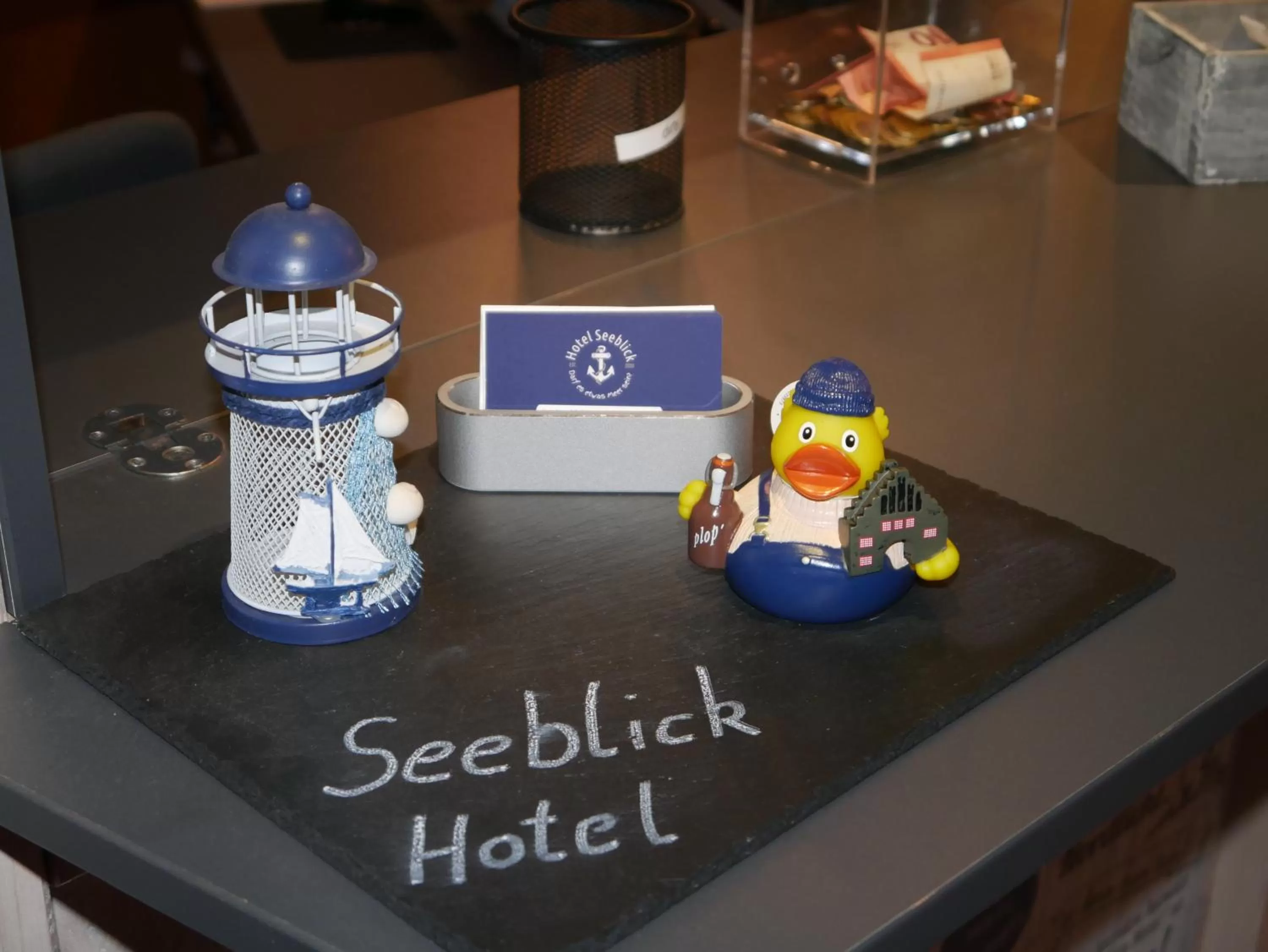 Lobby or reception in Hotel Seeblick am Sankelmarker See - Natur und Erholung