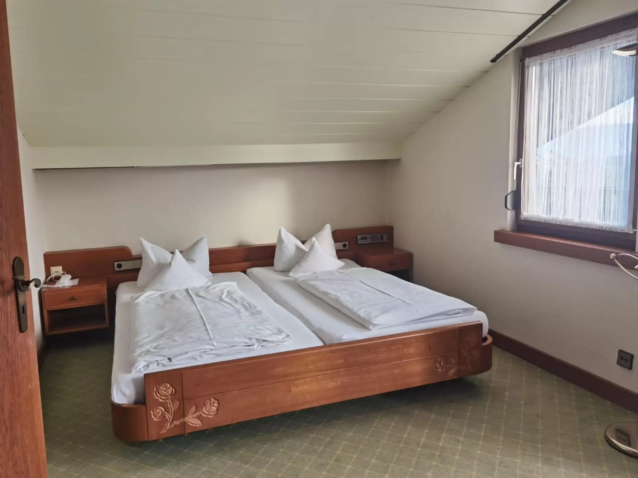 Photo of the whole room, Bed in Hotel Rose