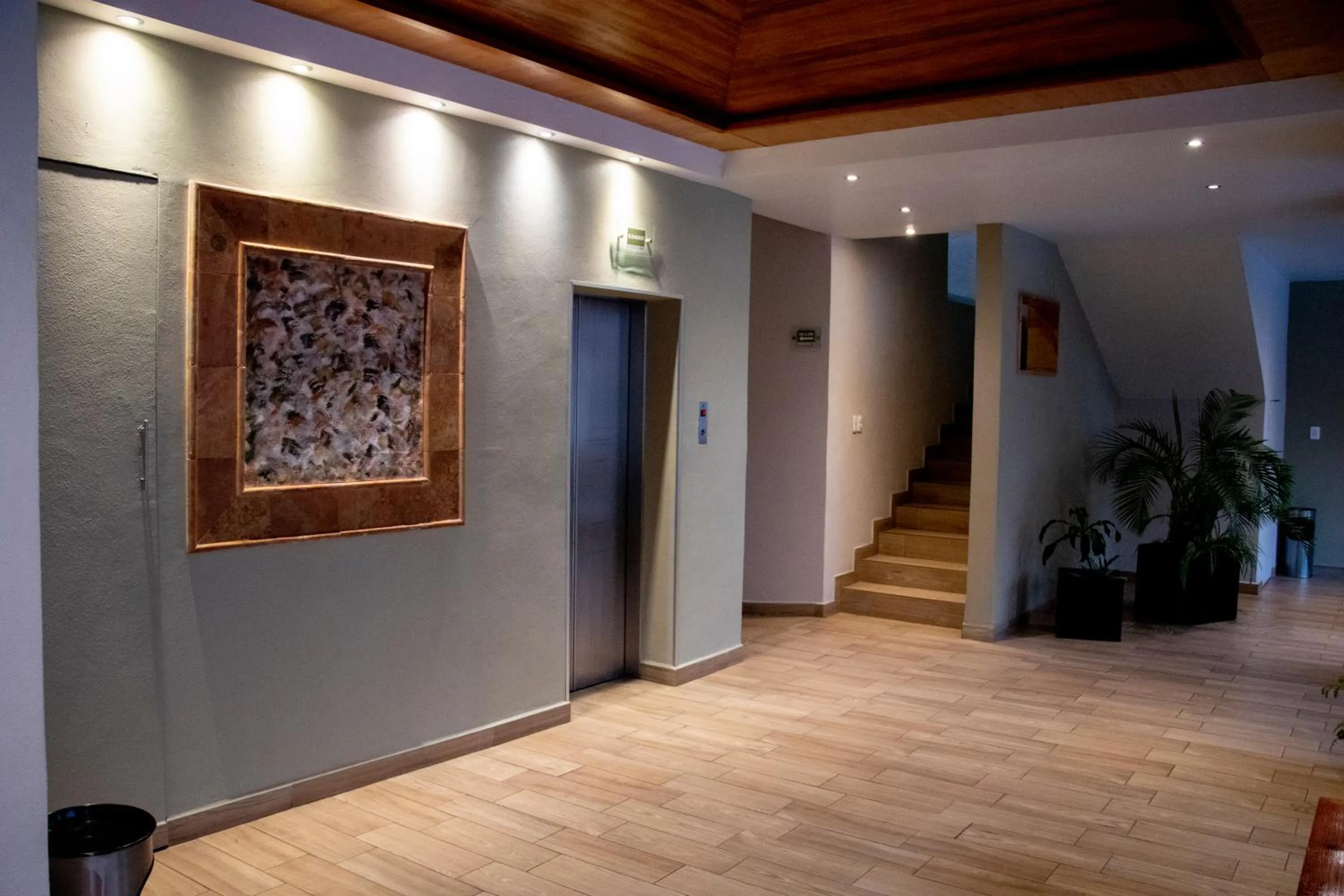 Lobby or reception in Hotel Qualitel Centro Histórico